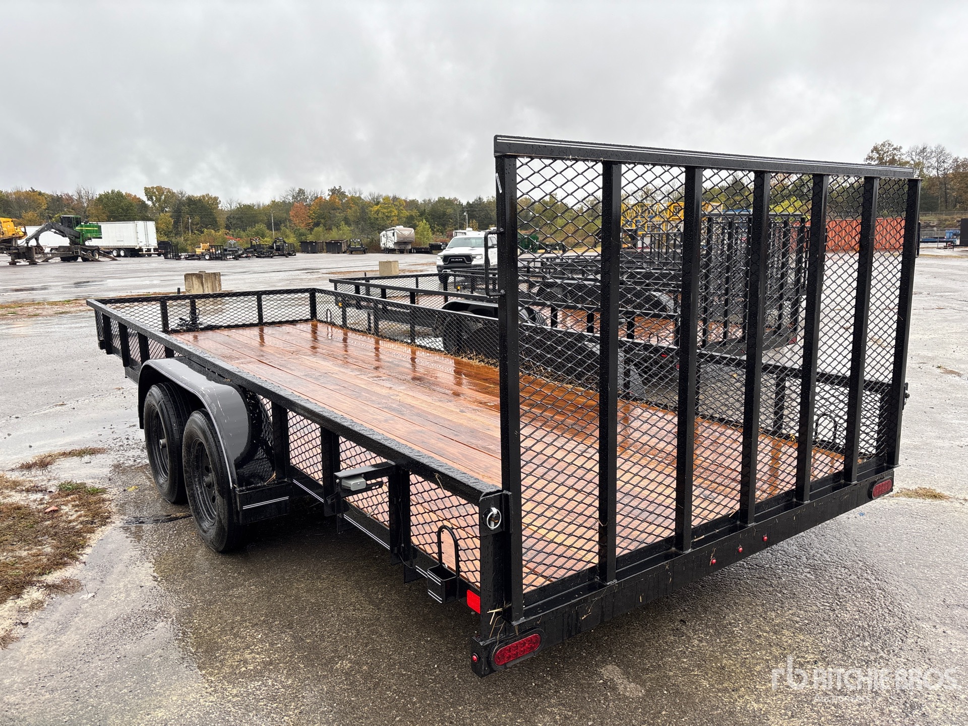 General Appearance with Picture, Left Rear Corner