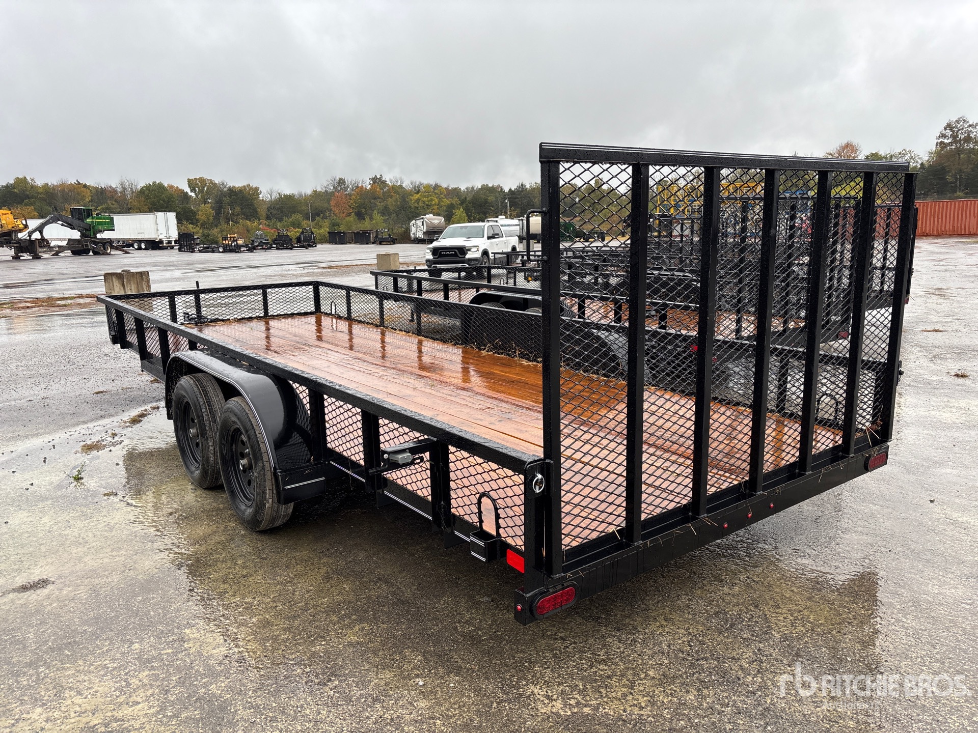 General Appearance with Picture, Left Rear Corner