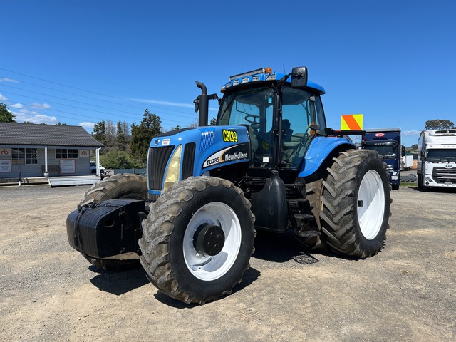 2003 New Holland TG285 4WD Tractor