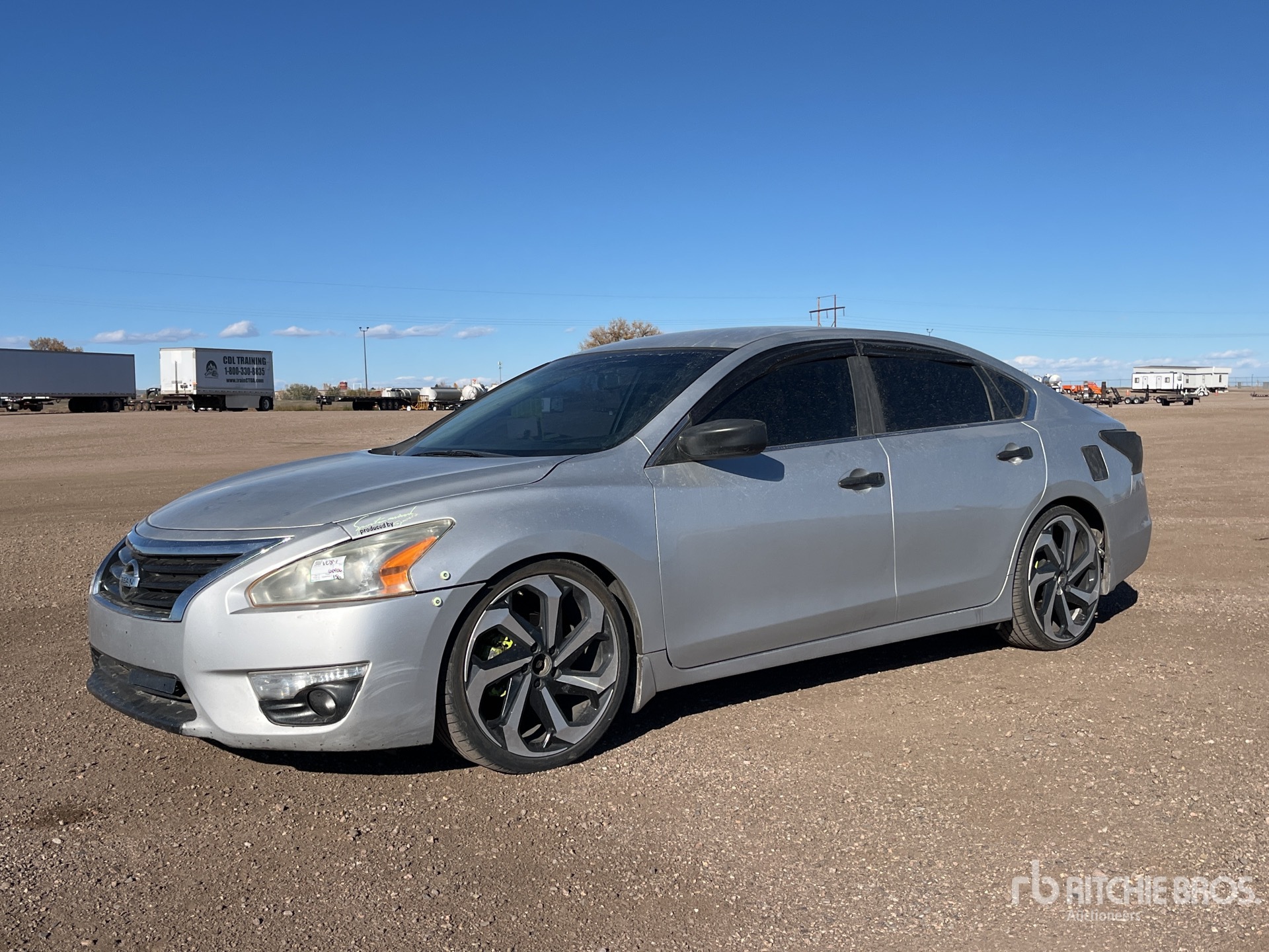 General Appearance with Featured Photo