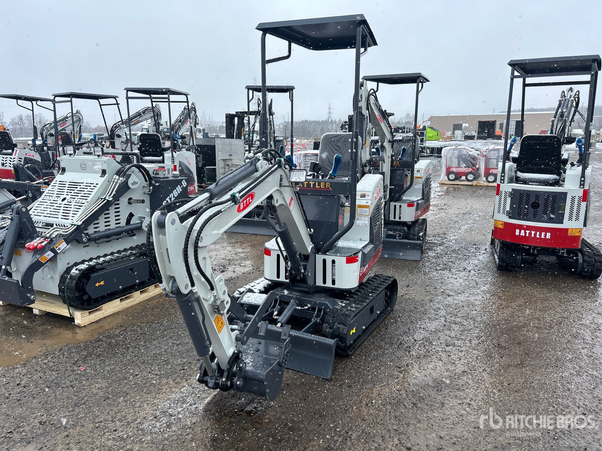 General Appearance with Foto, angolo anteriore sinistro