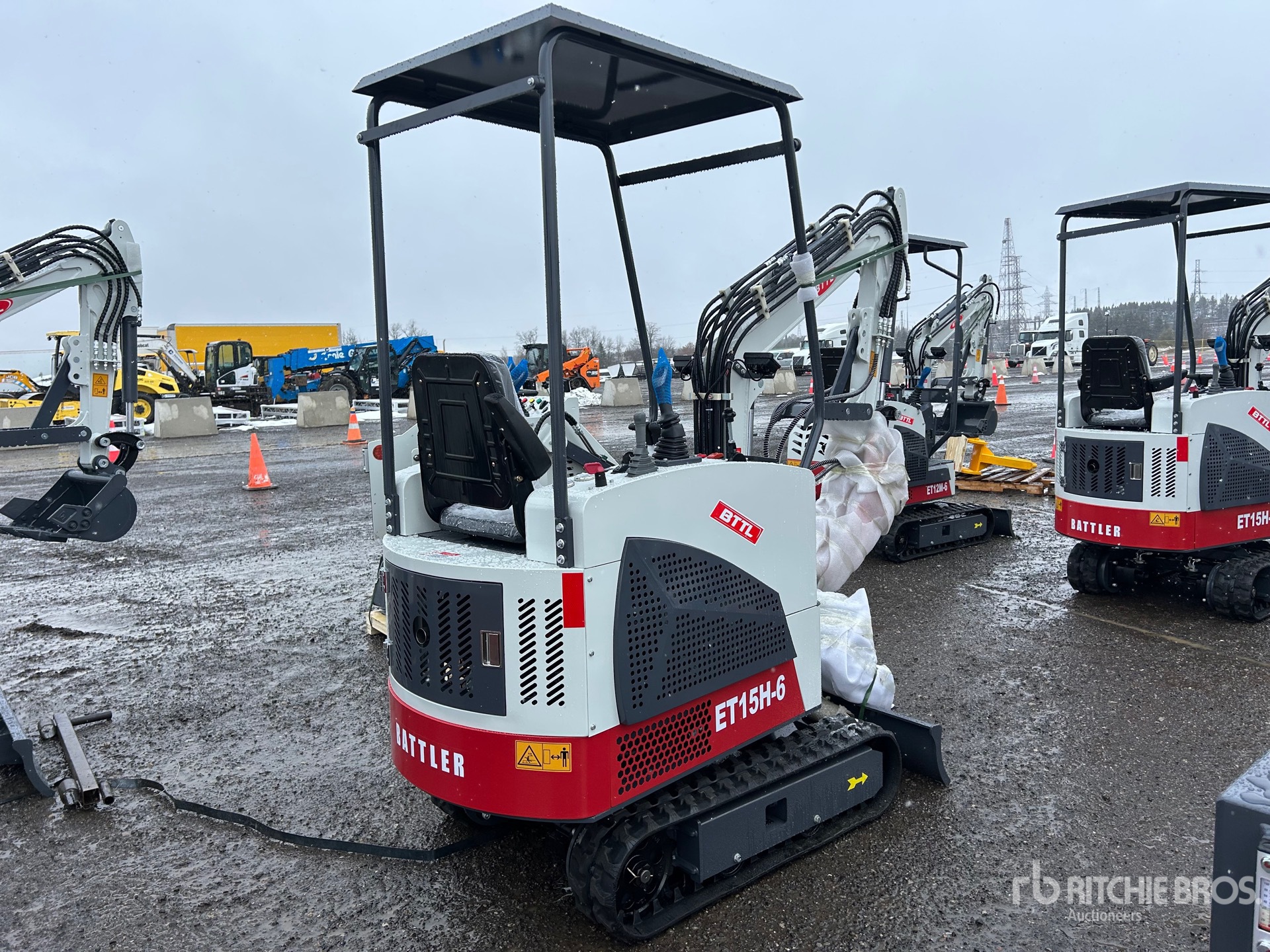 General Appearance with Imagen: esquina trasera derecha