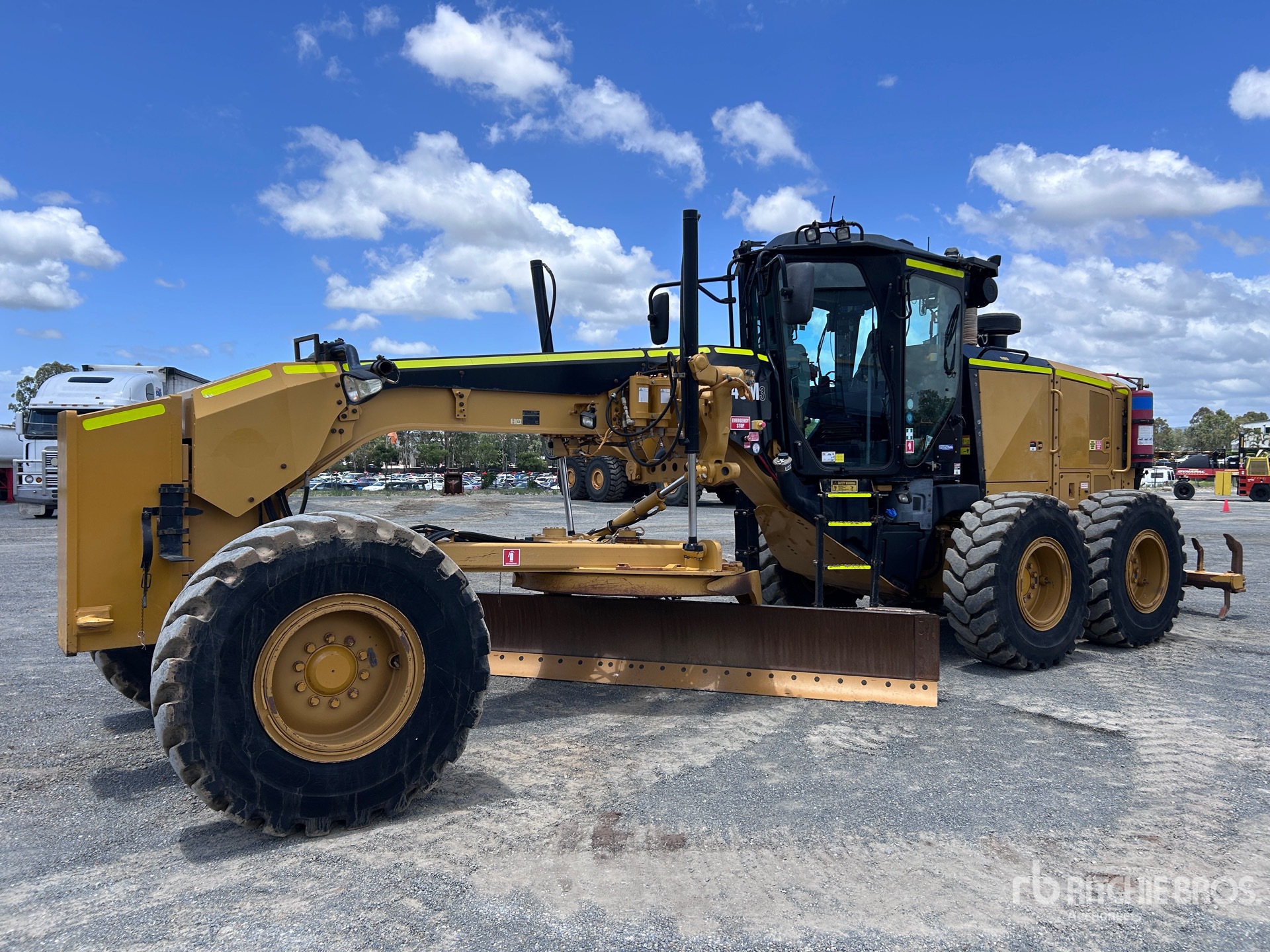 General Appearance with Imagen: esquina delantera izquierda