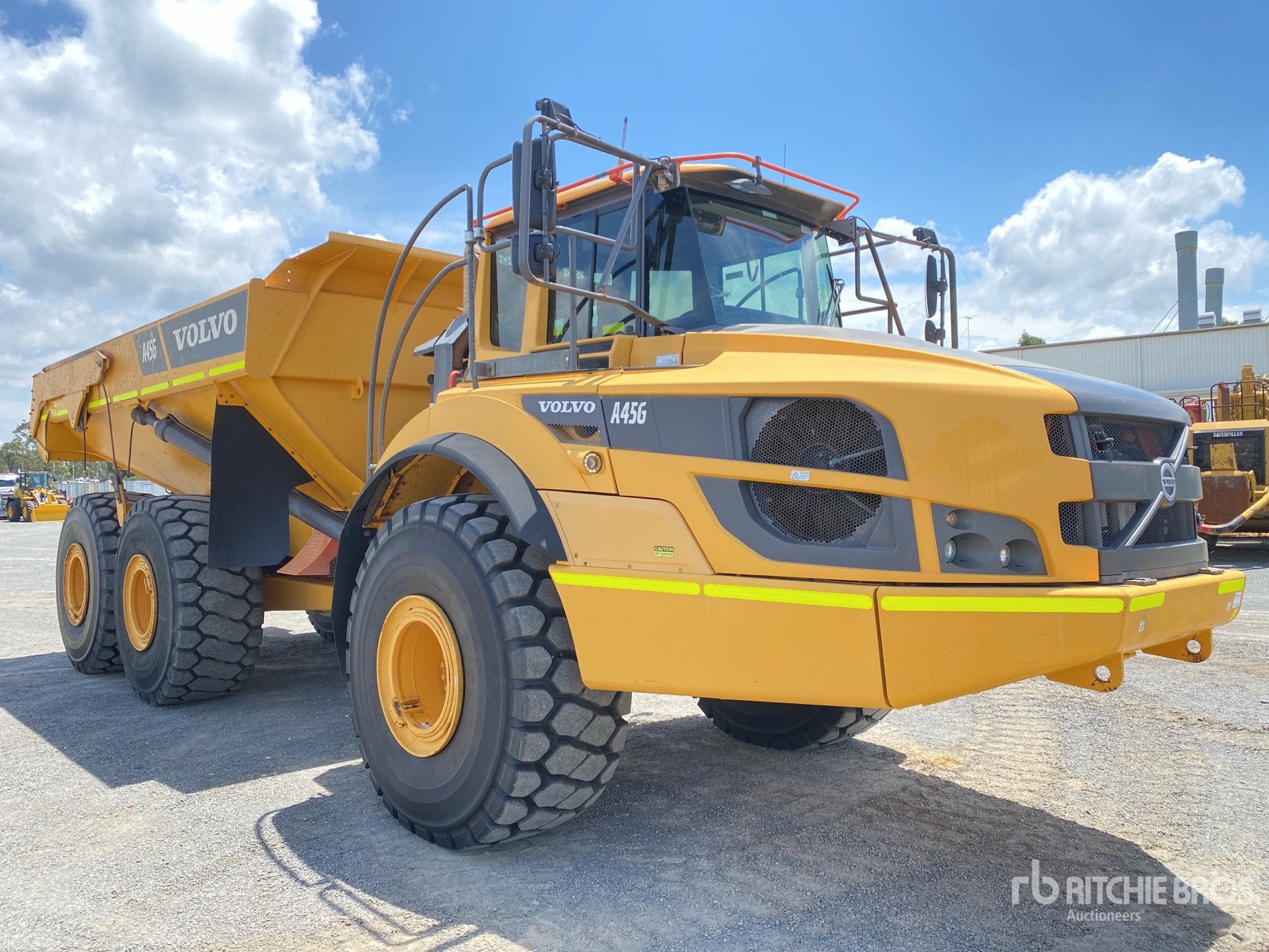 General Appearance with Picture, Right Front Corner