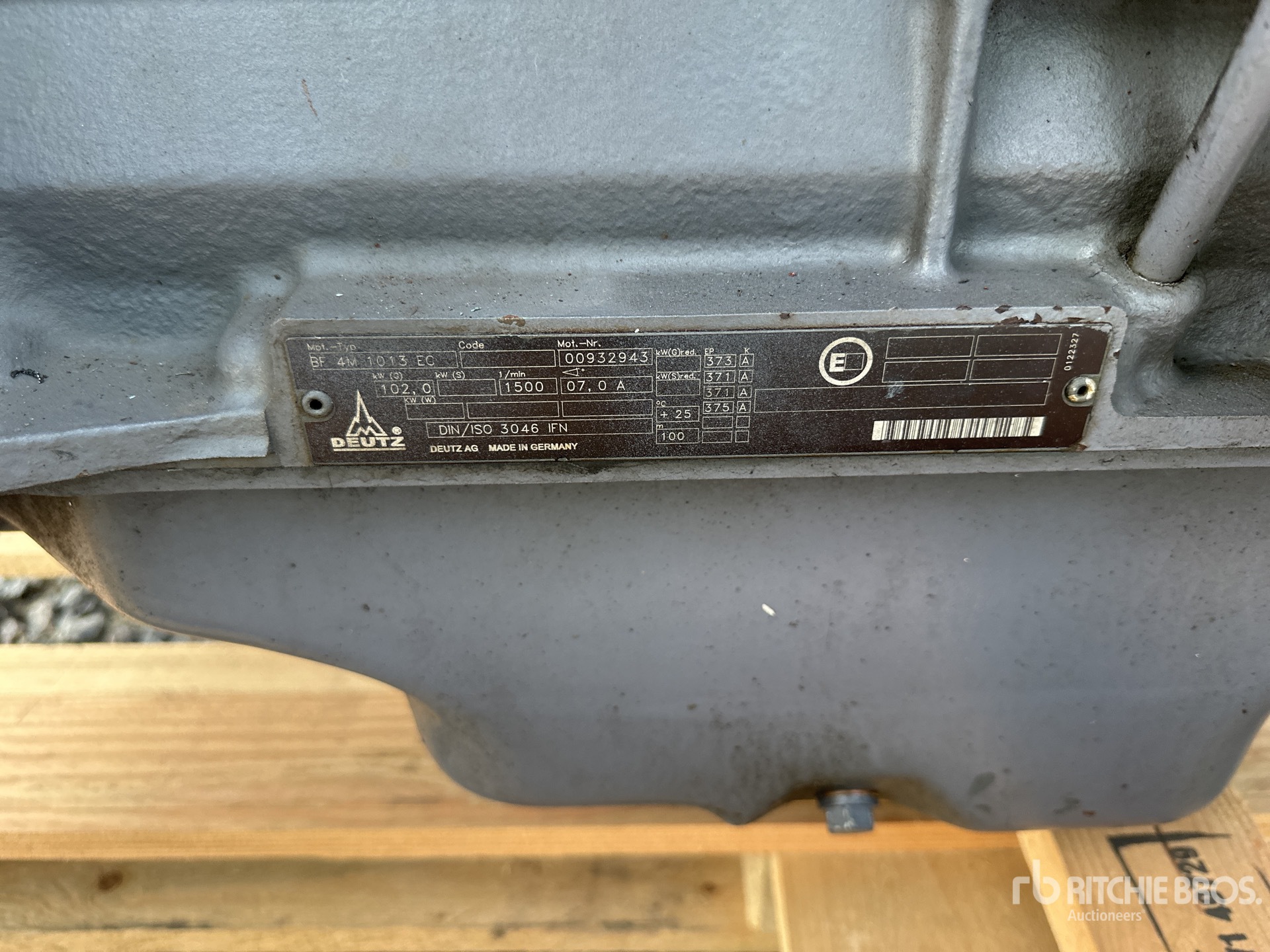 General Appearance with Seriennummer / FIN