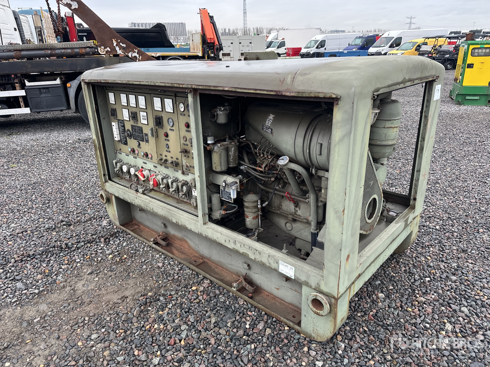 General Appearance with Picture, Left Rear Corner