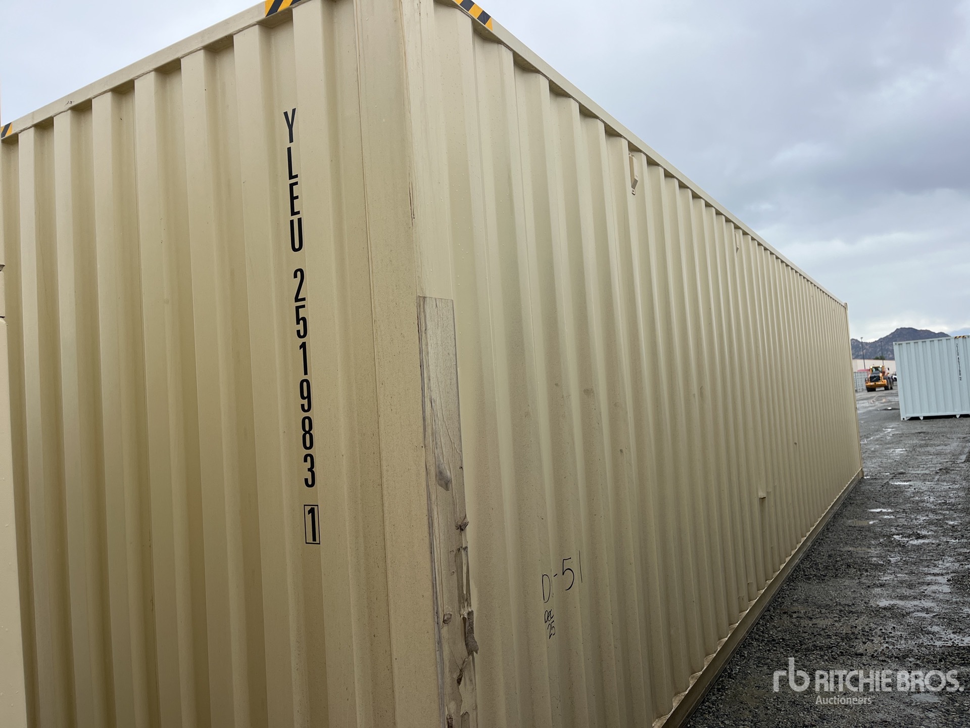 General Appearance with Picture, Right Rear Corner