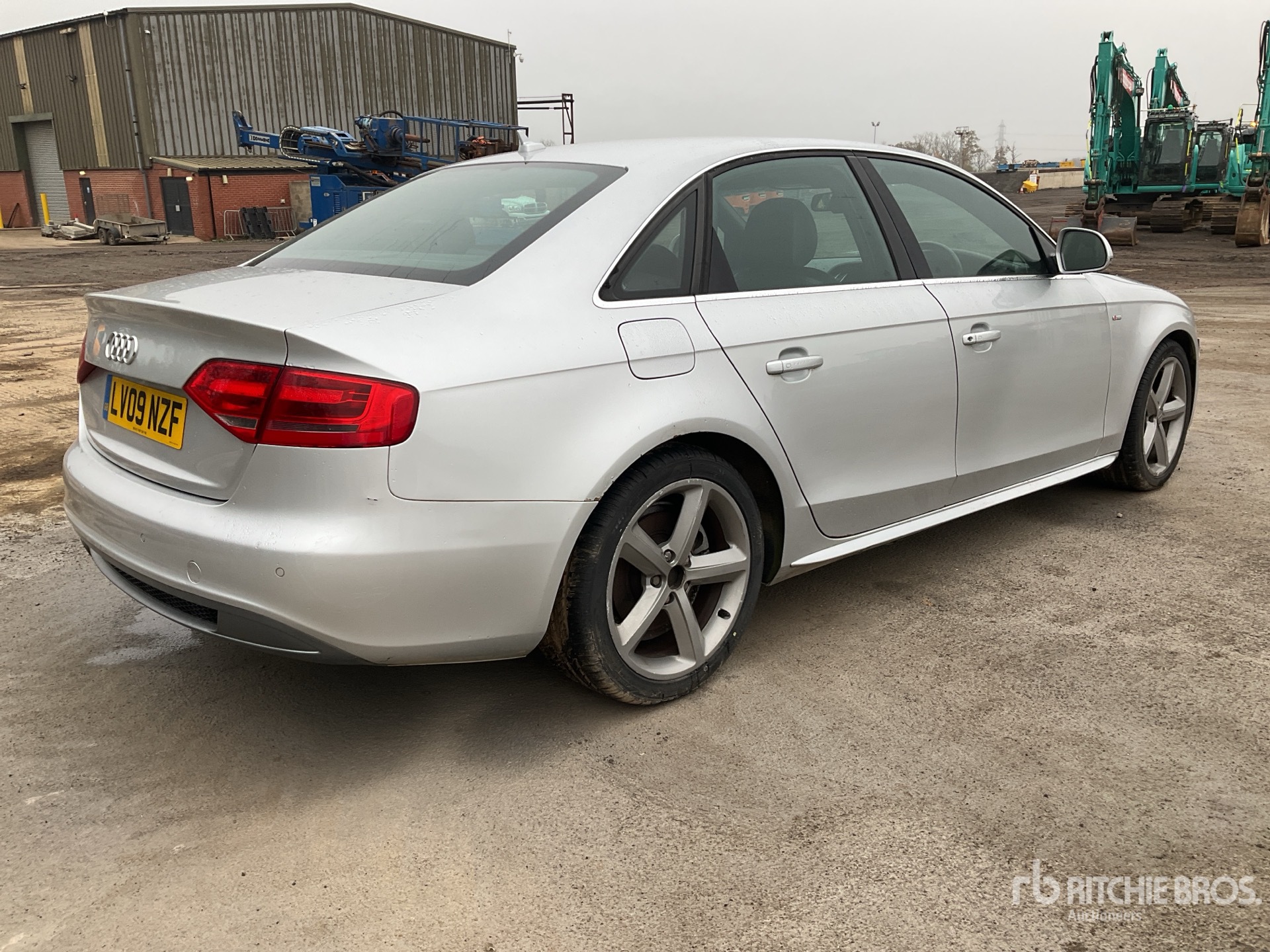 General Appearance with Picture, Right Rear Corner