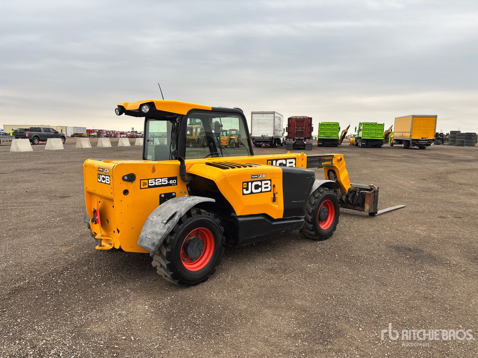 General Appearance with Imagen: esquina trasera derecha