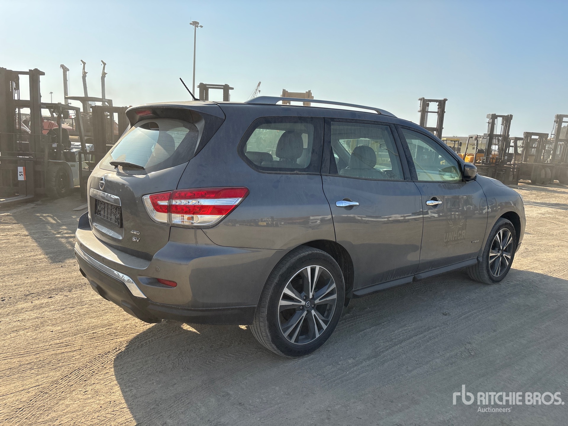 General Appearance with Picture, Right Rear Corner