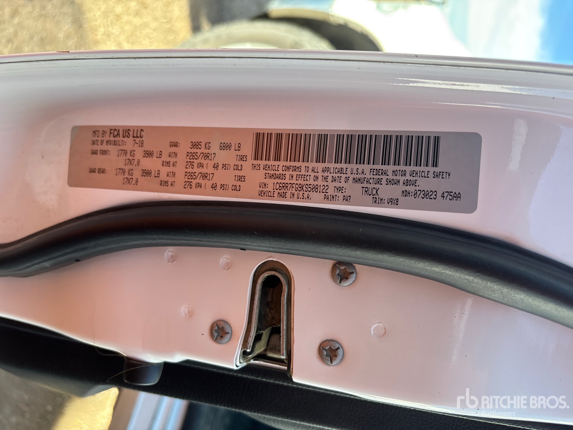 General Appearance with Serial Number / VIN