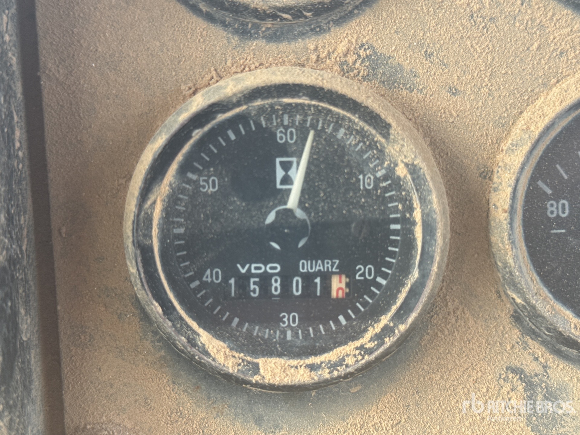 General Appearance with Hour Meter / Odometer