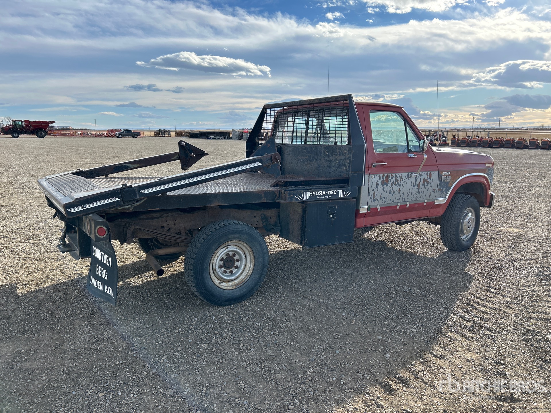 General Appearance with Bild, Ecke hinten rechts