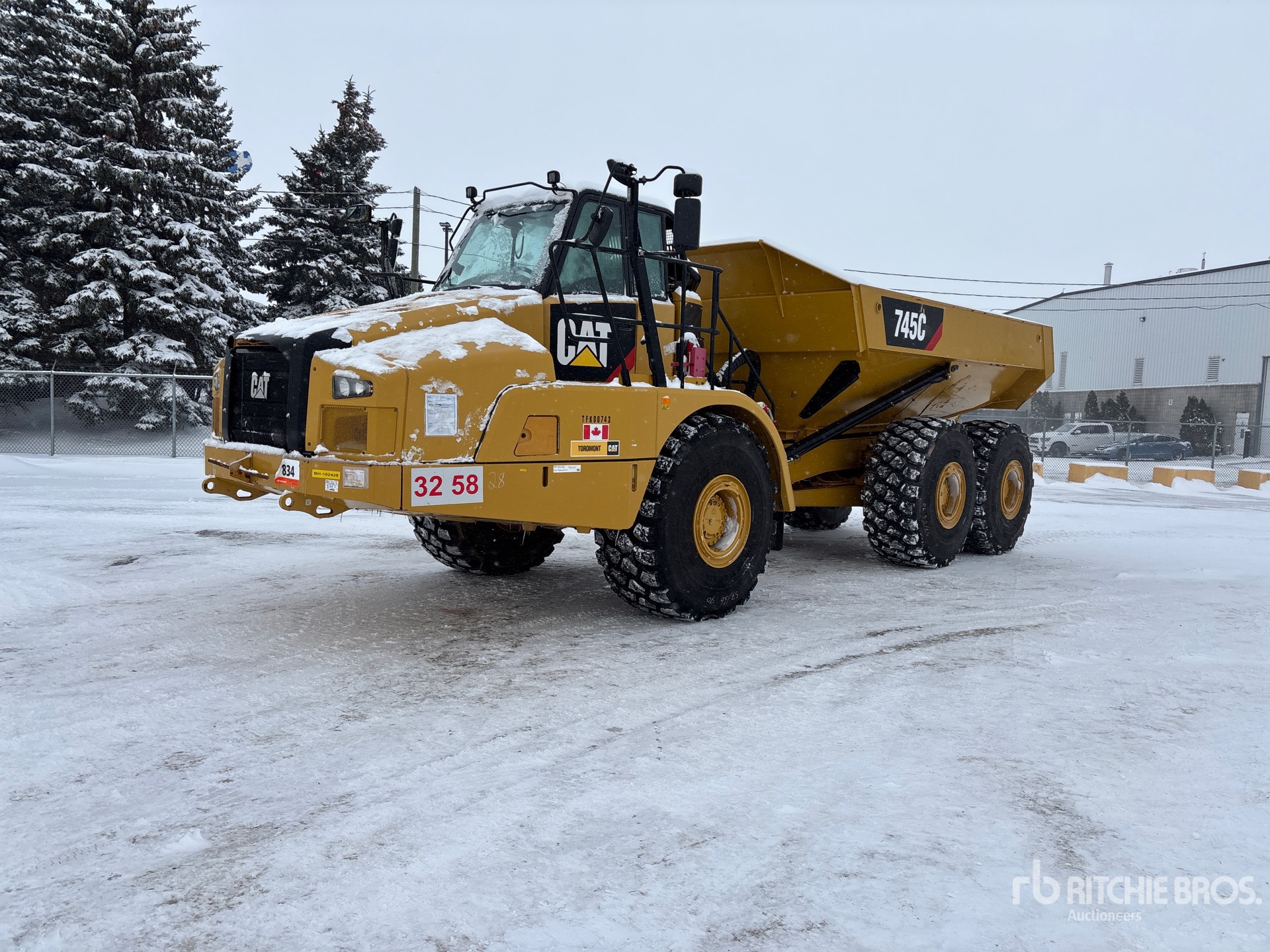 General Appearance with Picture, Left Front Corner