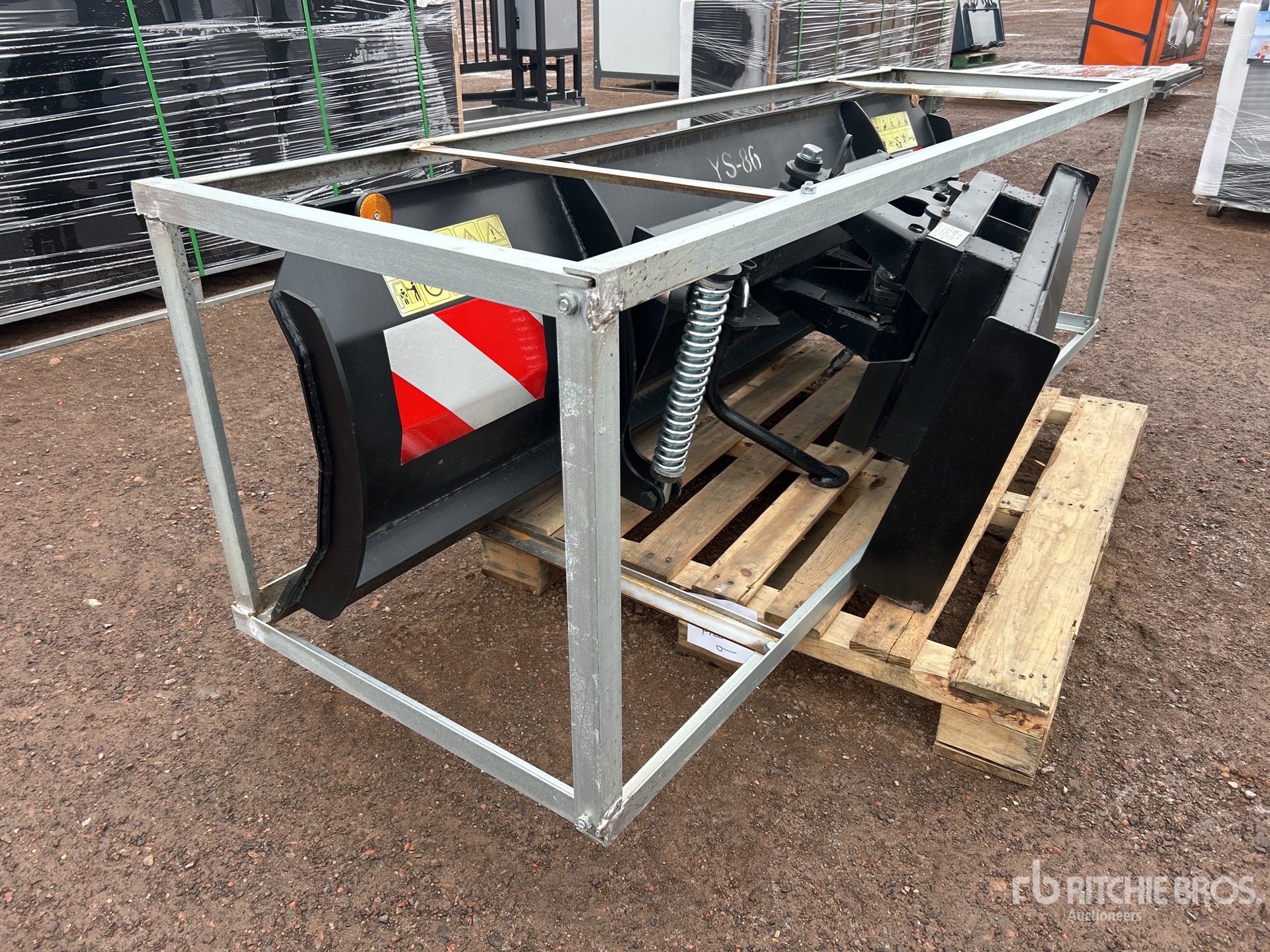 General Appearance with Bild, Ecke hinten links