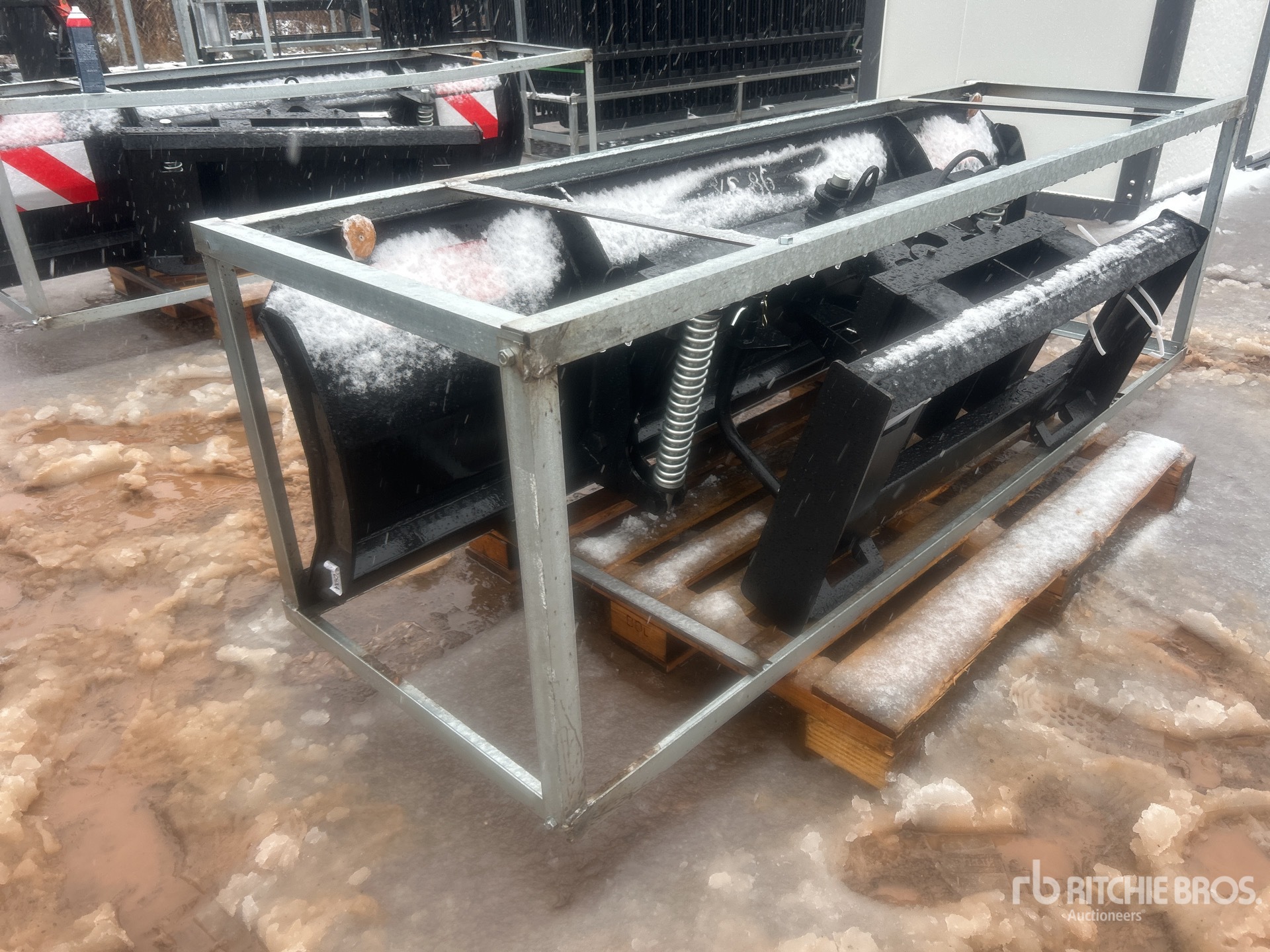 General Appearance with Foto, angolo posteriore sinistro