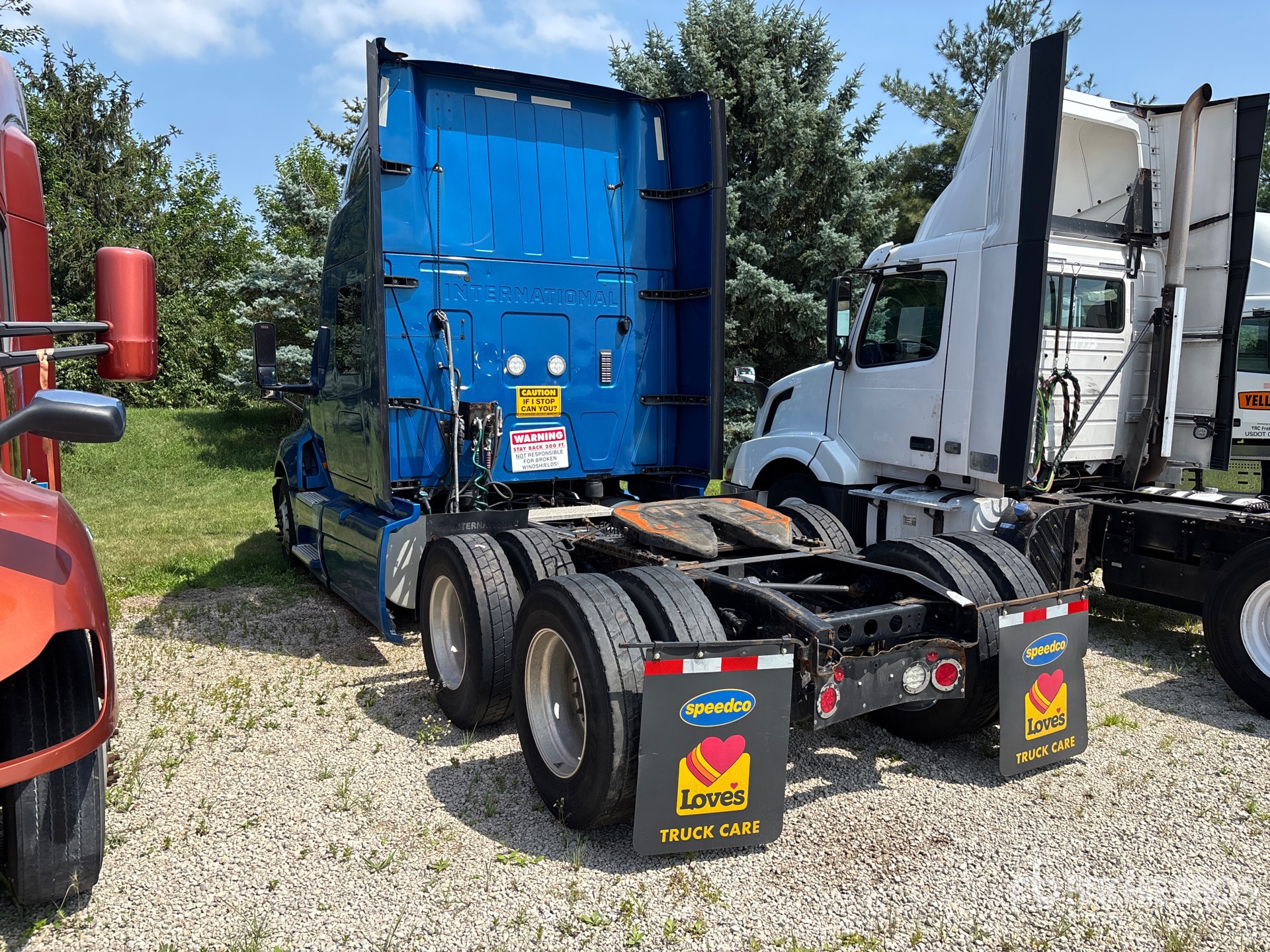General Appearance with Picture, Left Rear Corner