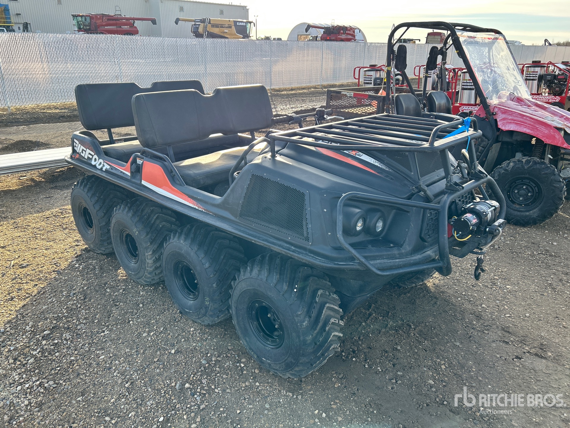 General Appearance with Bild, Ecke vorne rechts