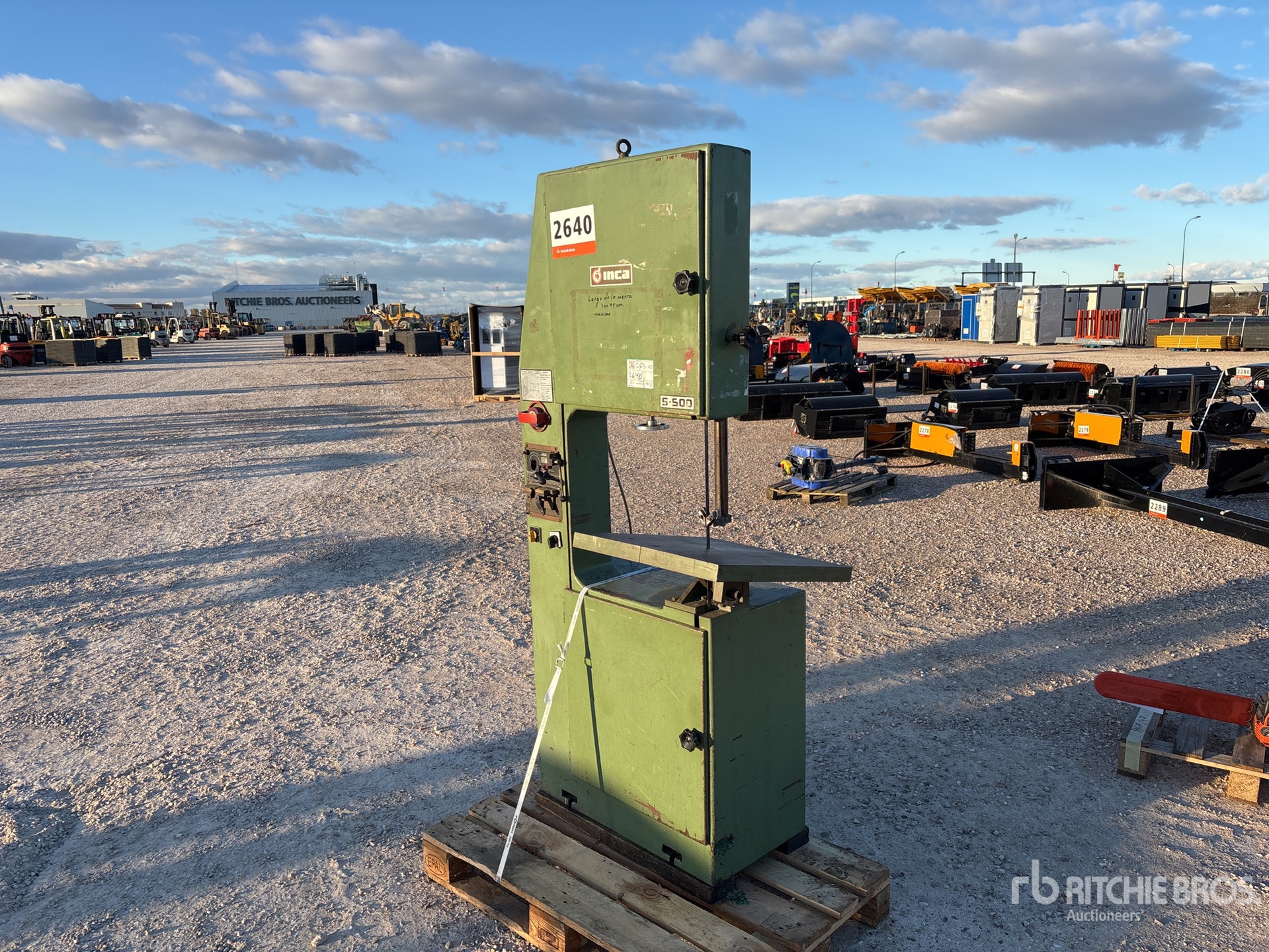 General Appearance with Imagen: esquina delantera derecha