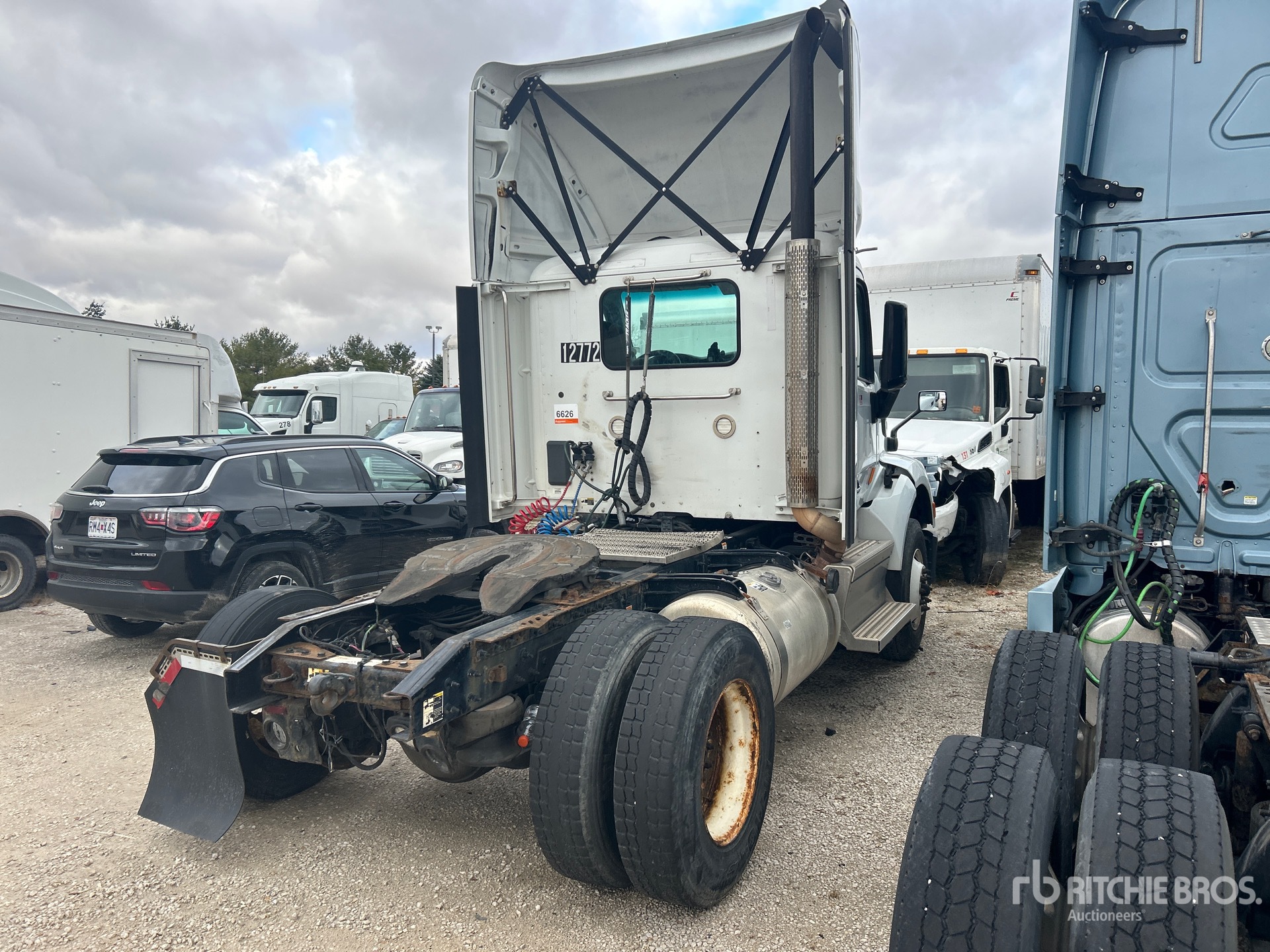 General Appearance with Image, coin arrière droit