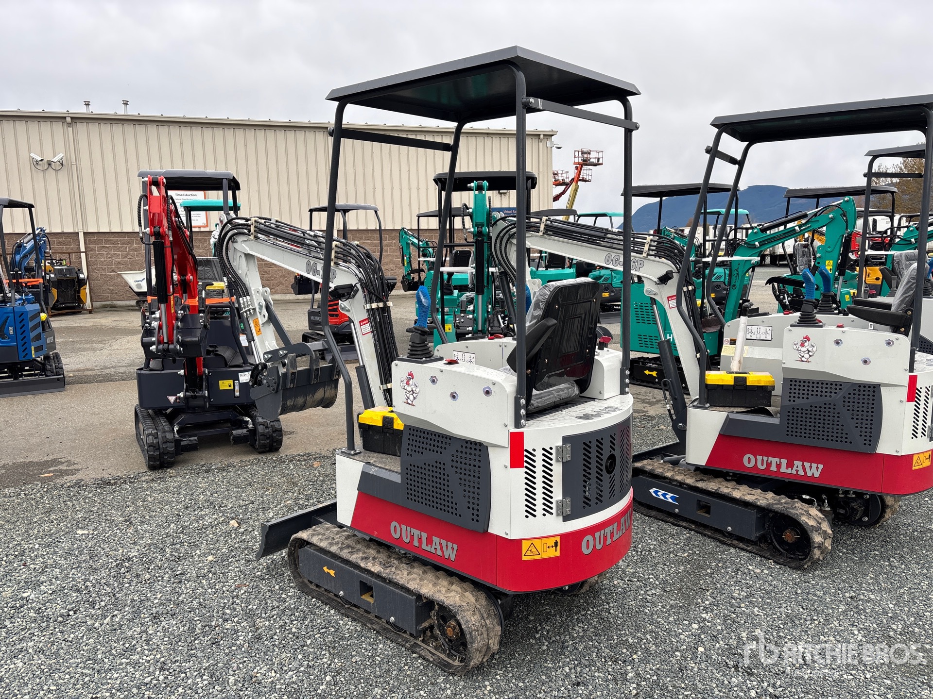 General Appearance with Picture, Left Rear Corner