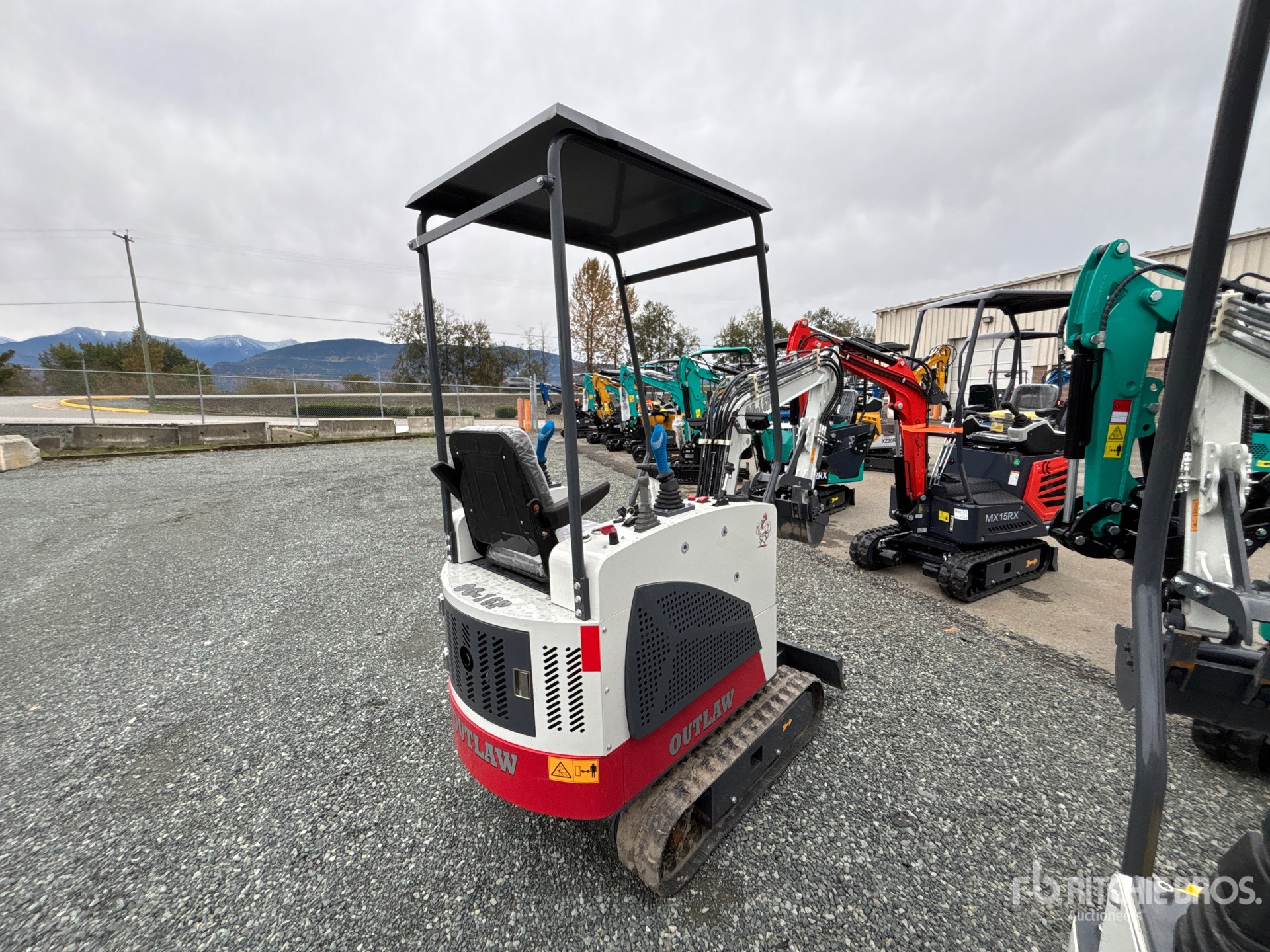 General Appearance with Picture, Right Rear Corner