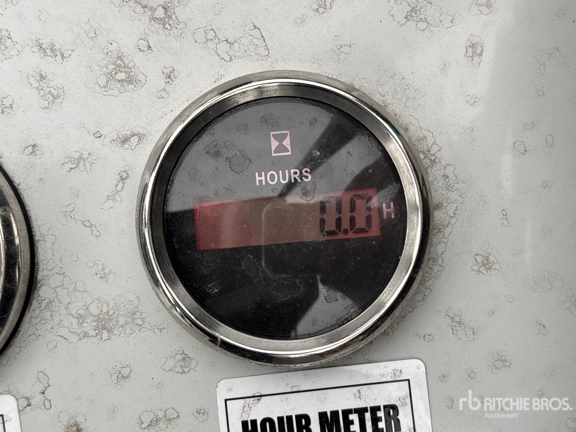 General Appearance with Hour Meter / Odometer