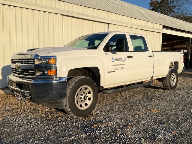 2018 Chevrolet Silverado 3500HD 4x4 Crew Cab Pickup