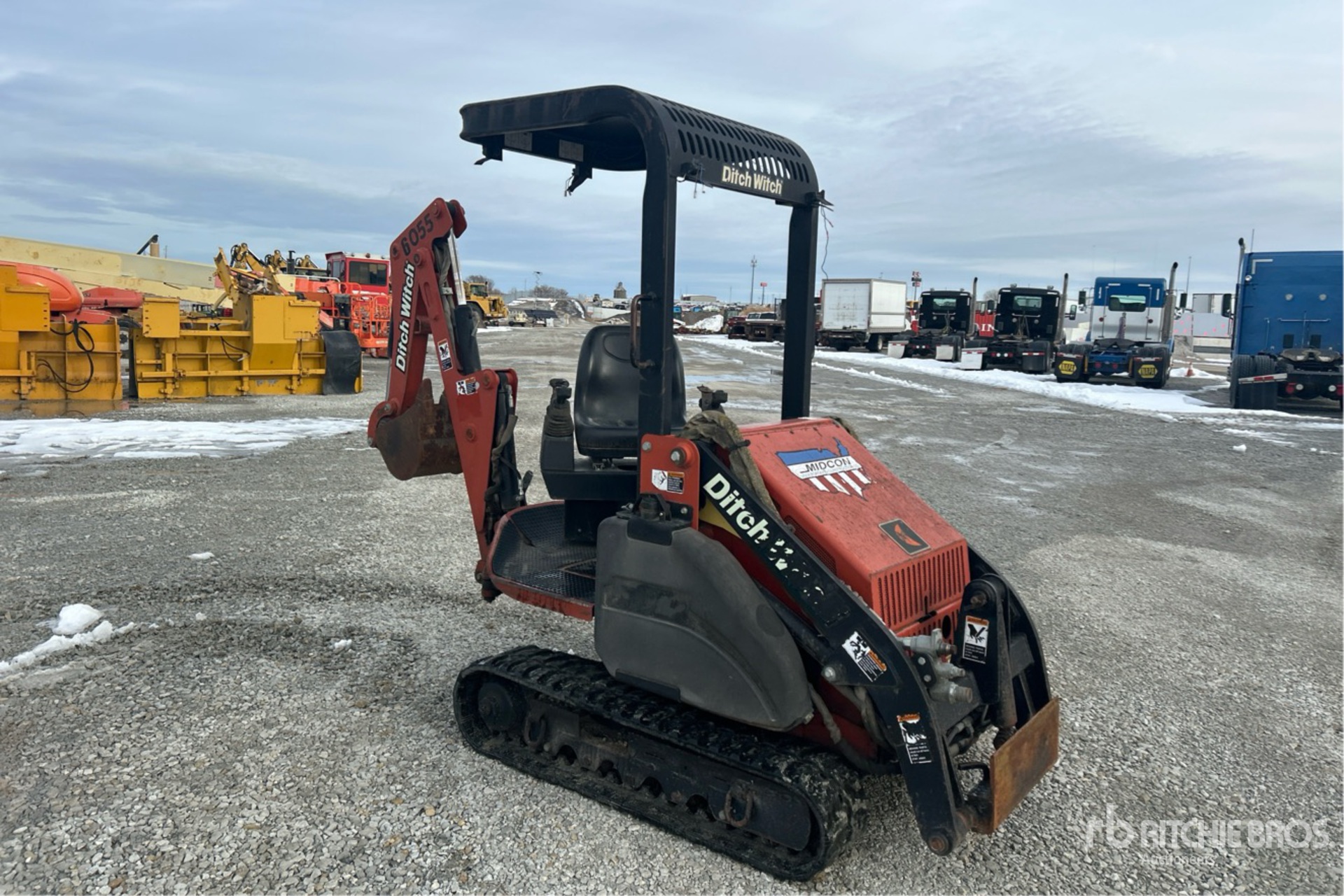 General Appearance with Picture, Right Front Corner