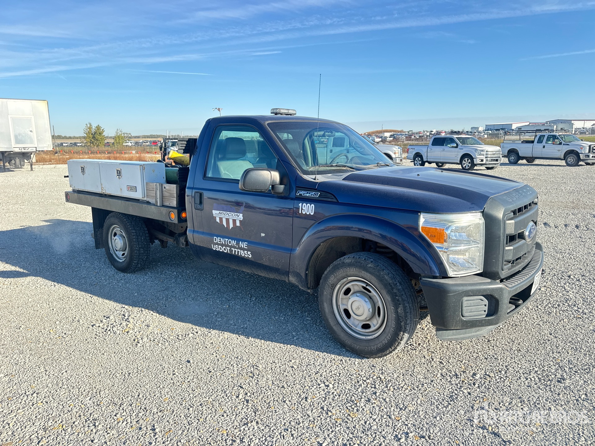 General Appearance with Picture, Right Front Corner