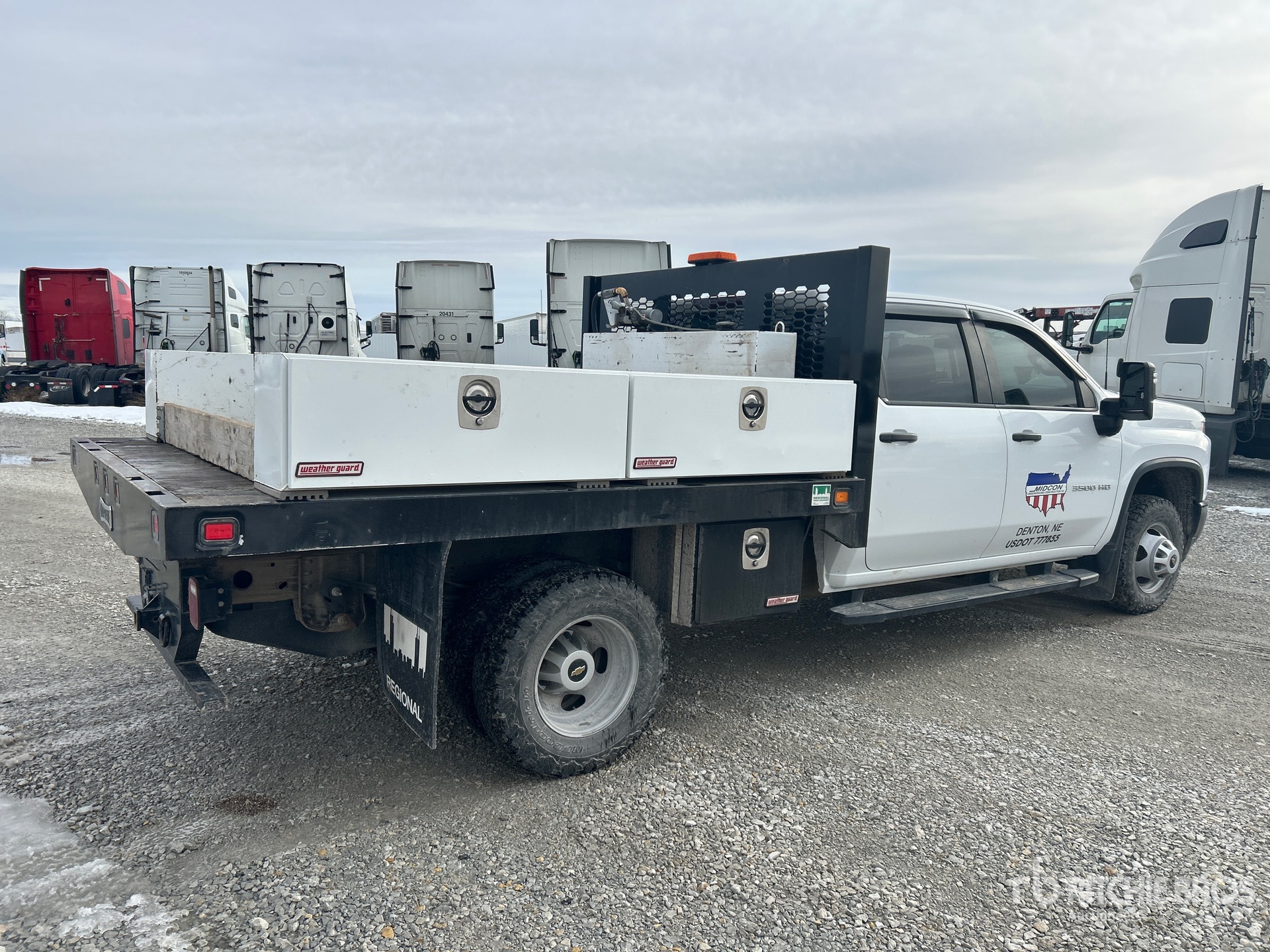 General Appearance with Picture, Right Rear Corner