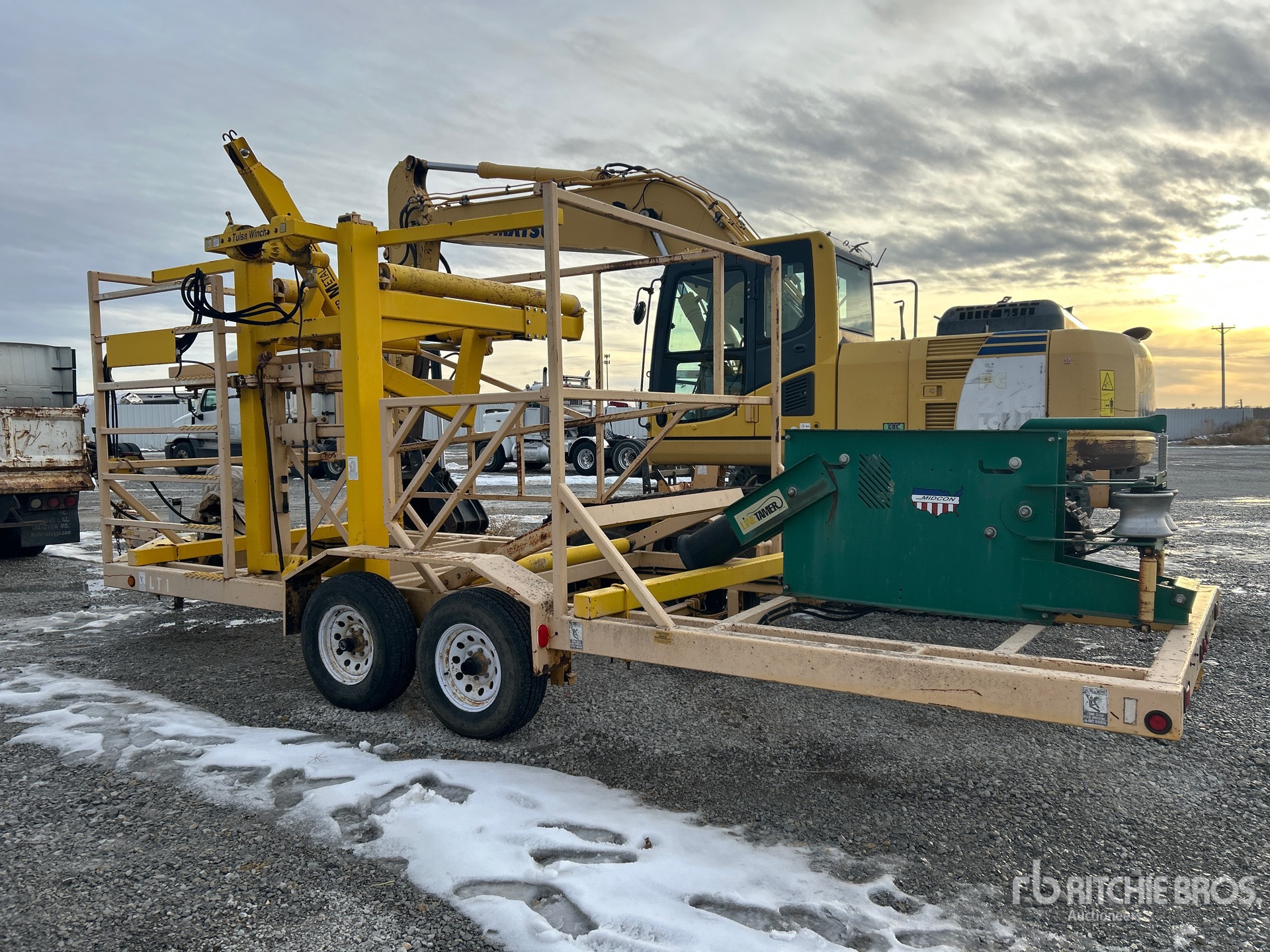 Aspect général with Image, coin arrière gauche