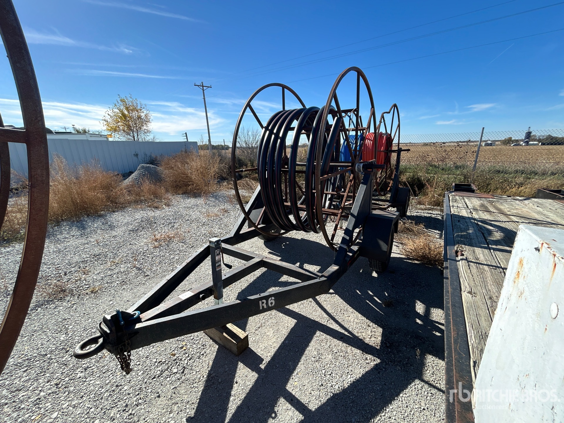 General Appearance with Featured Photo