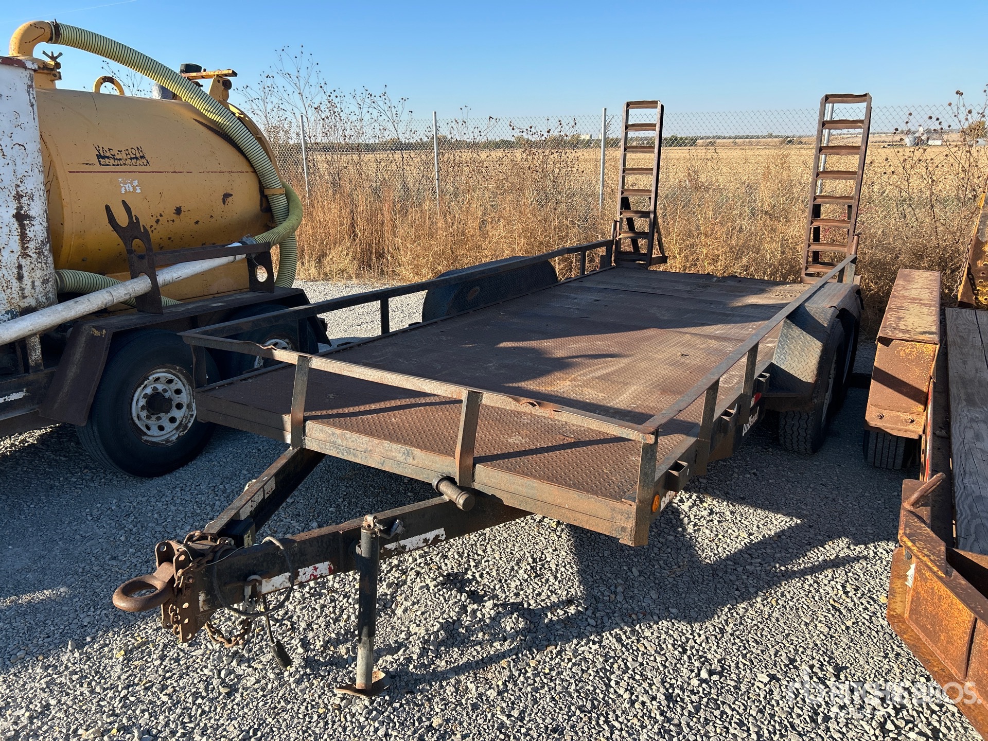 General Appearance with Featured Photo