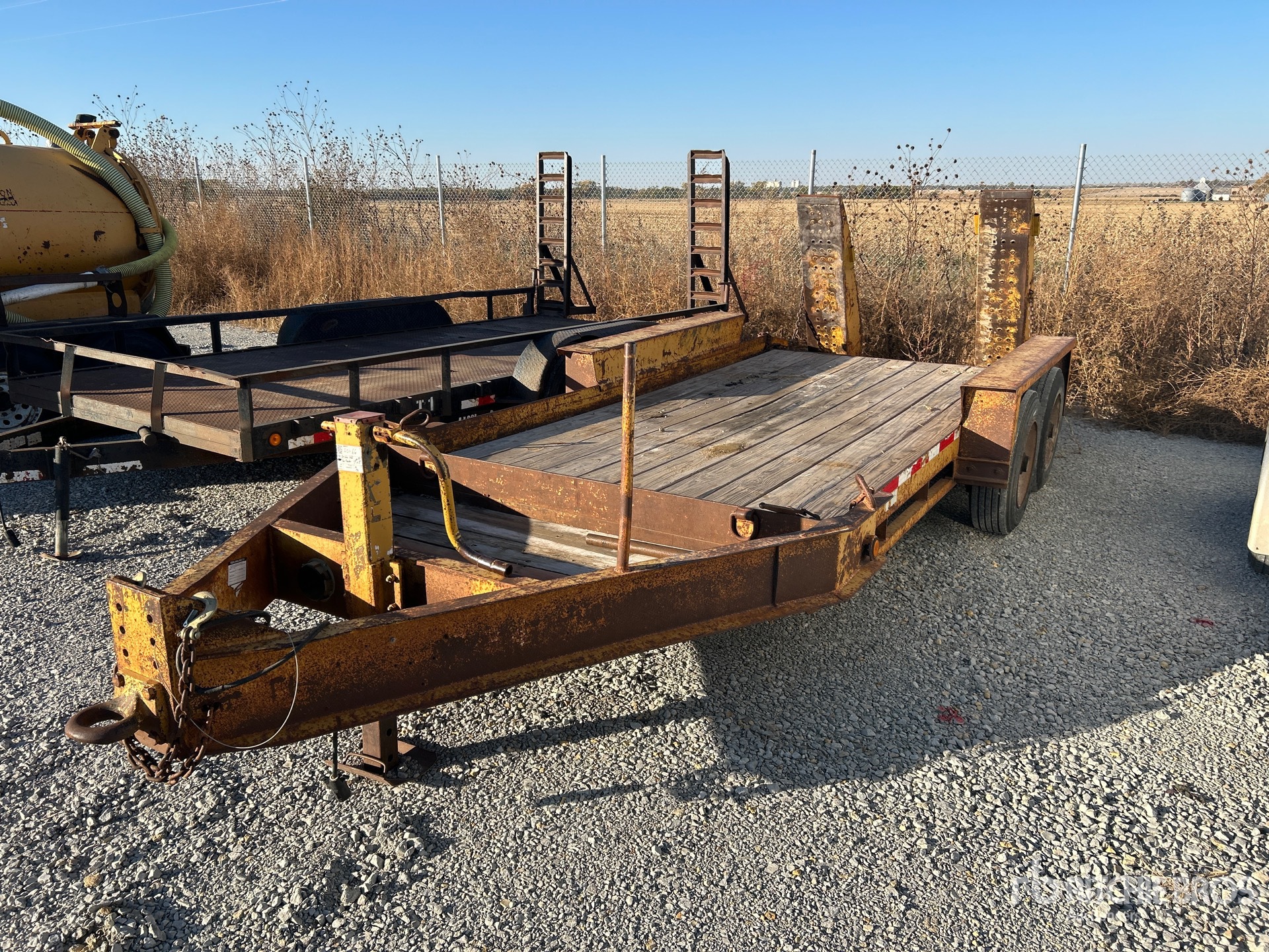 General Appearance with Featured Photo