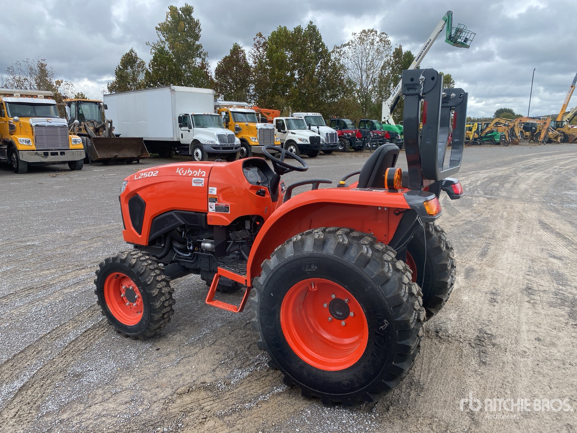 Aspect général with Image, coin arrière gauche