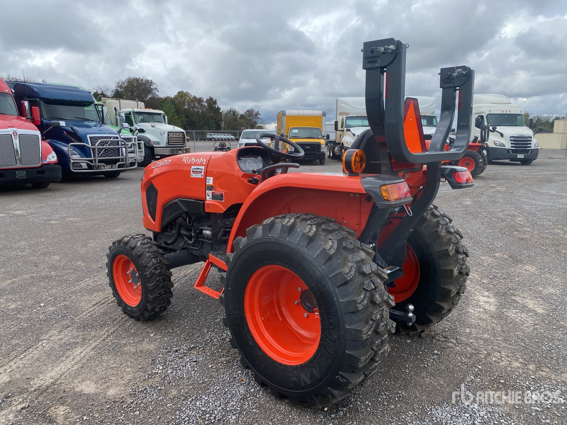 Aspect général with Image, coin arrière gauche