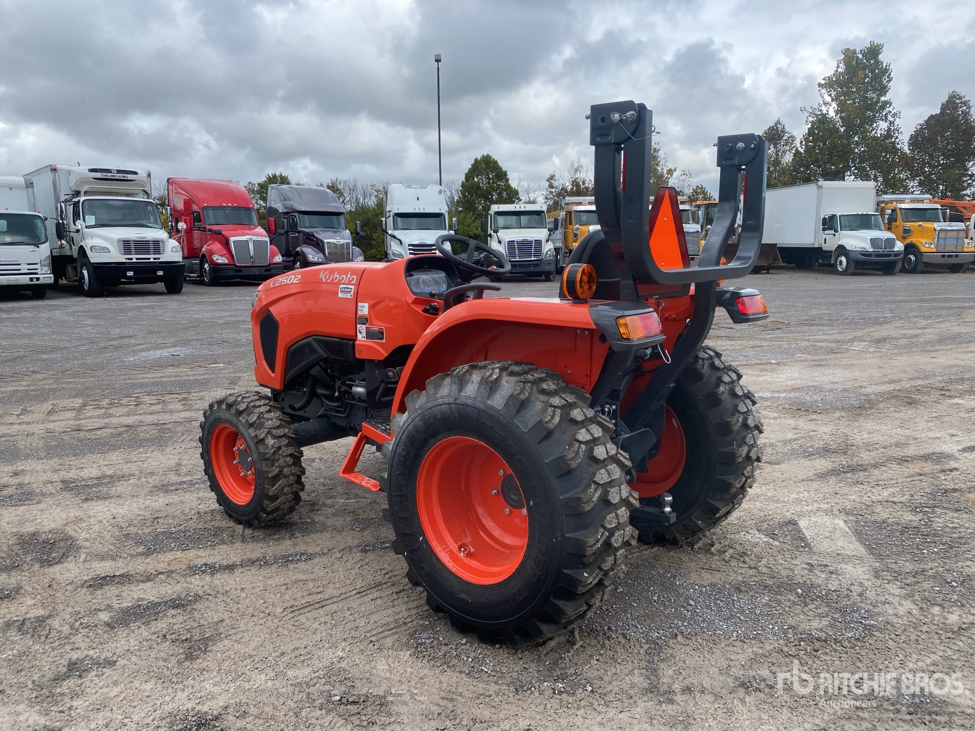 Aspect général with Image, coin arrière gauche