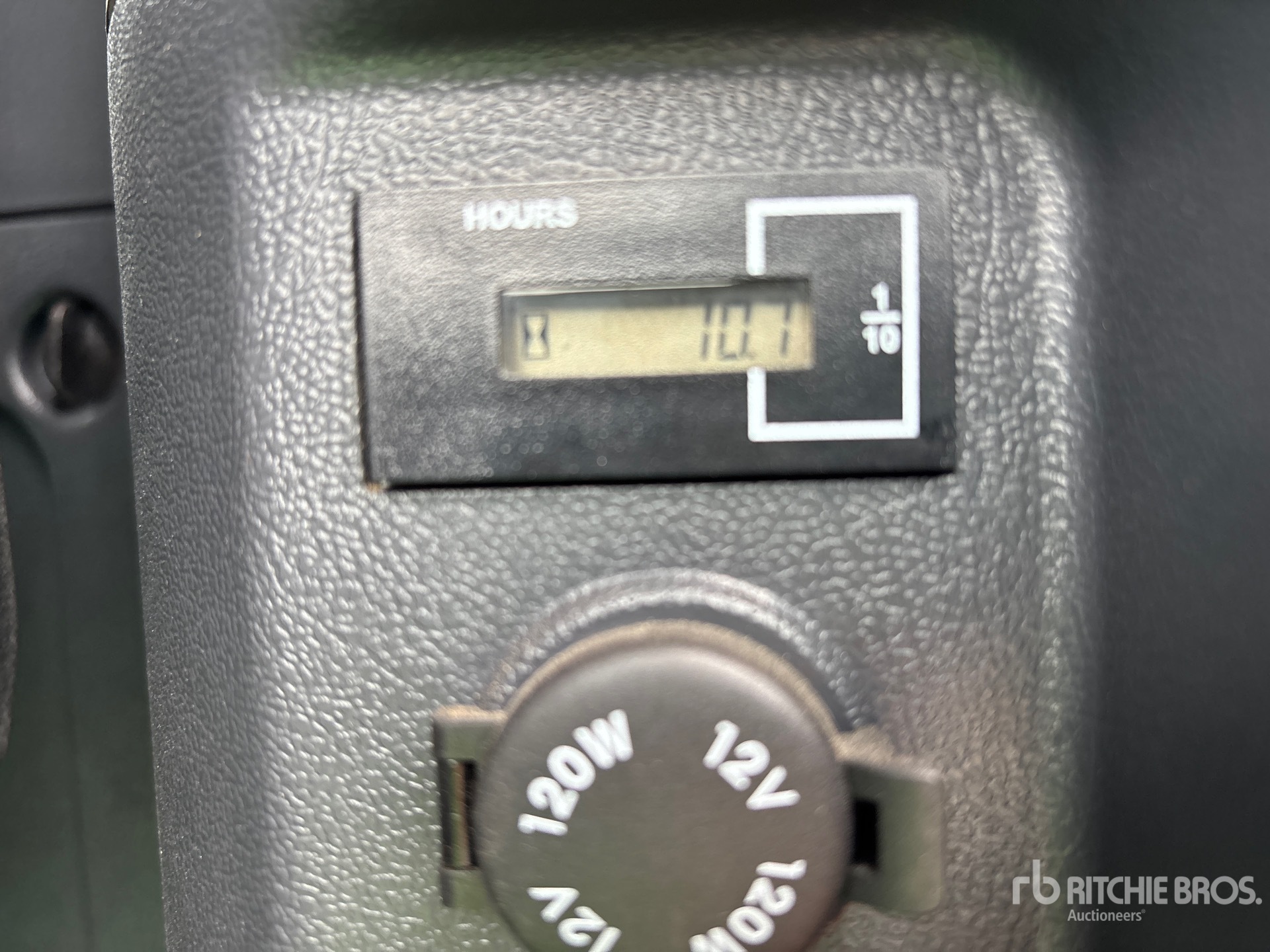 General Appearance with Hour Meter / Odometer