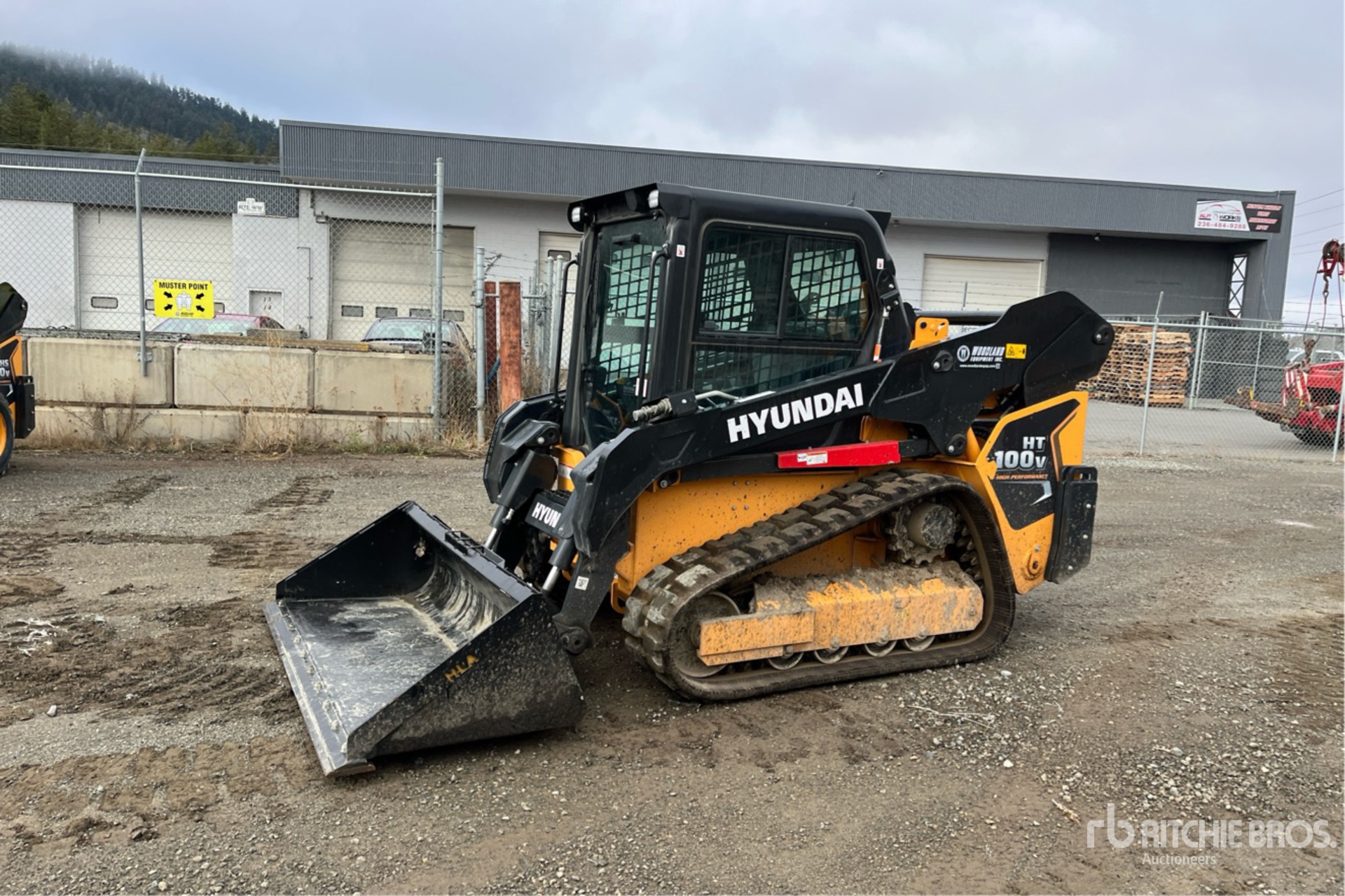 General Appearance with Picture, Left Front Corner