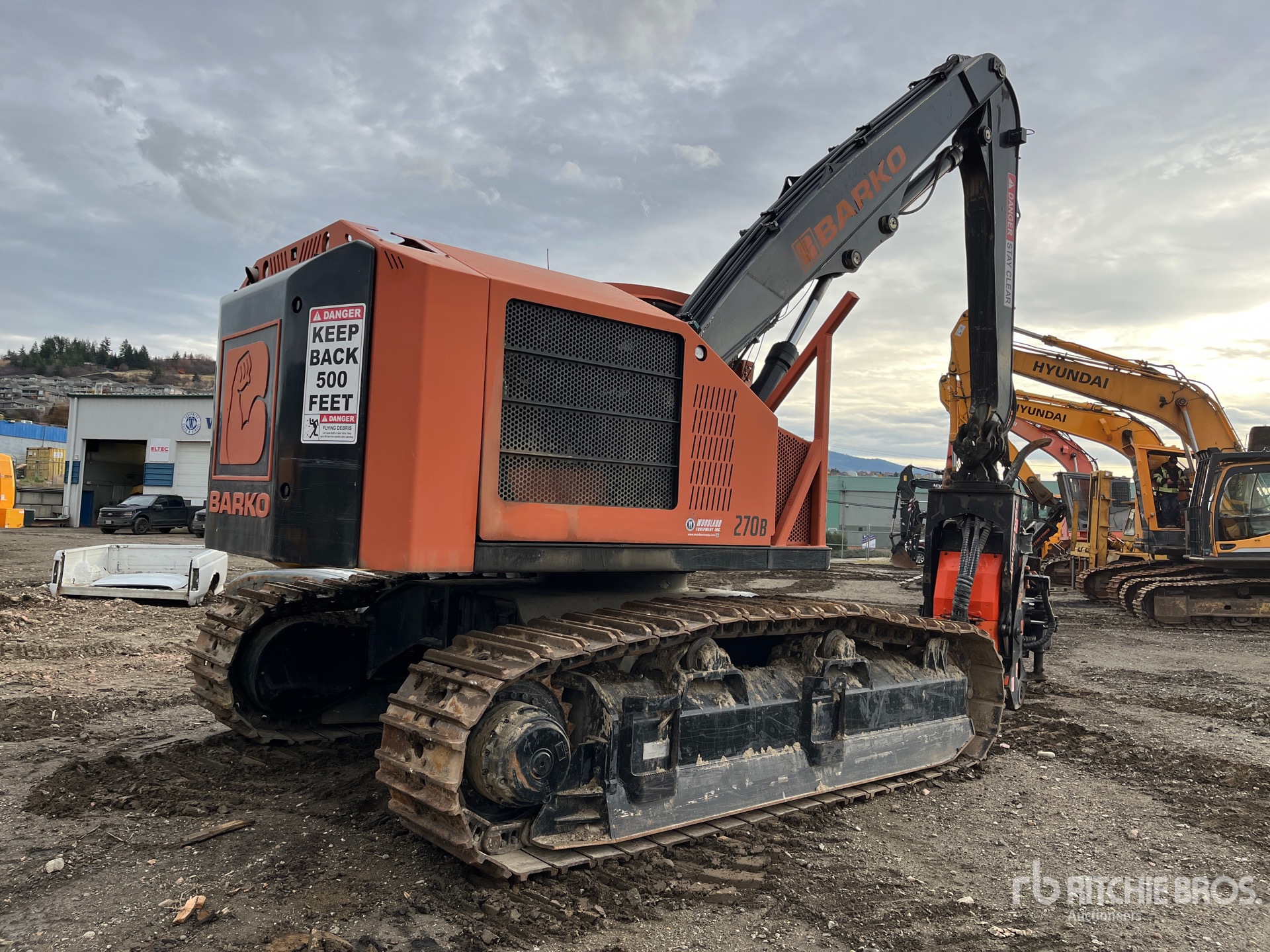 General Appearance with Picture, Right Rear Corner