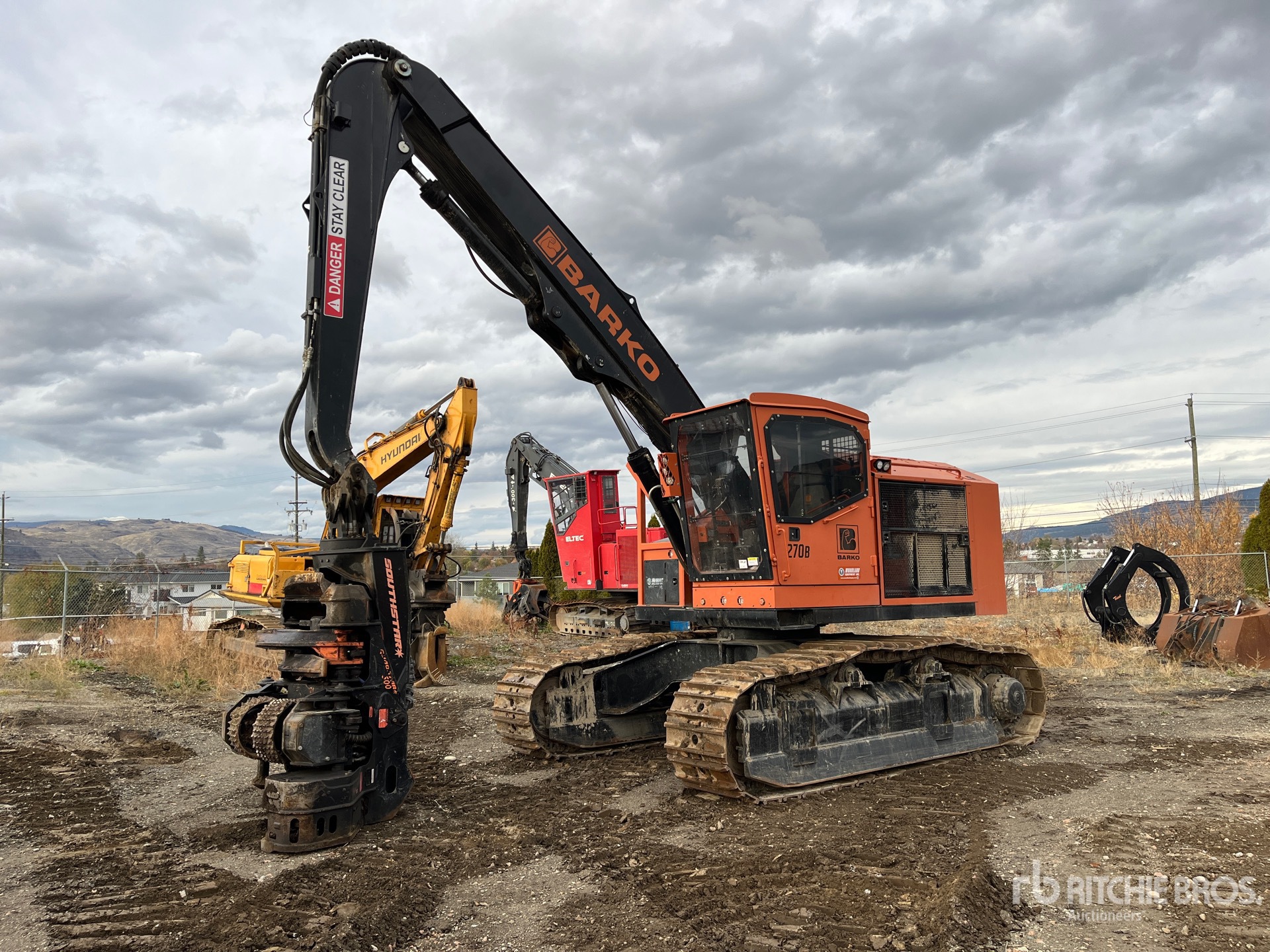 General Appearance with Featured Photo