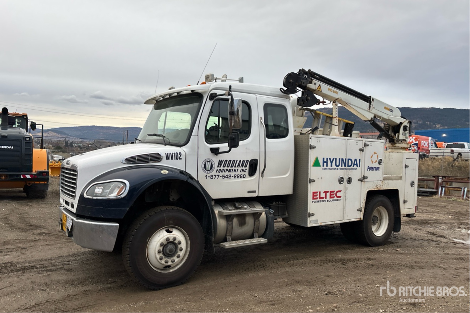 General Appearance with Picture, Left Front Corner