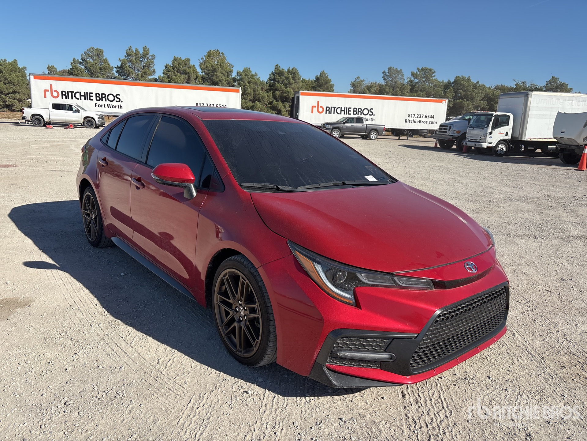 General Appearance with Picture, Right Front Corner