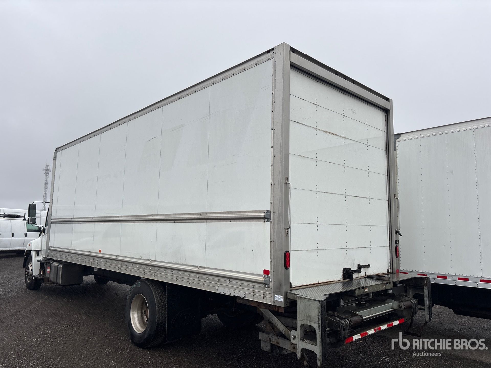 General Appearance with Image, coin arrière gauche