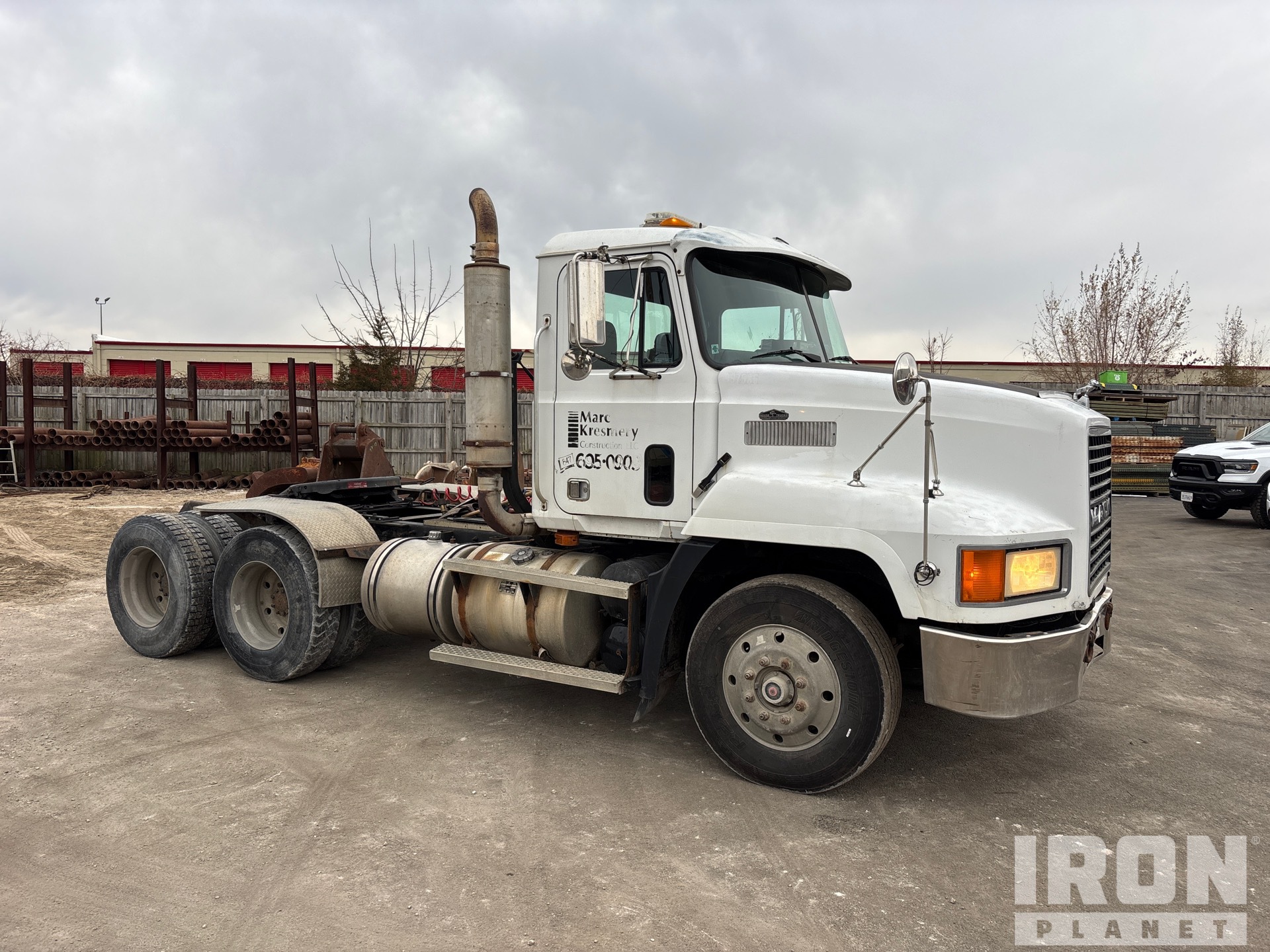 General Appearance with Imagen: esquina delantera derecha