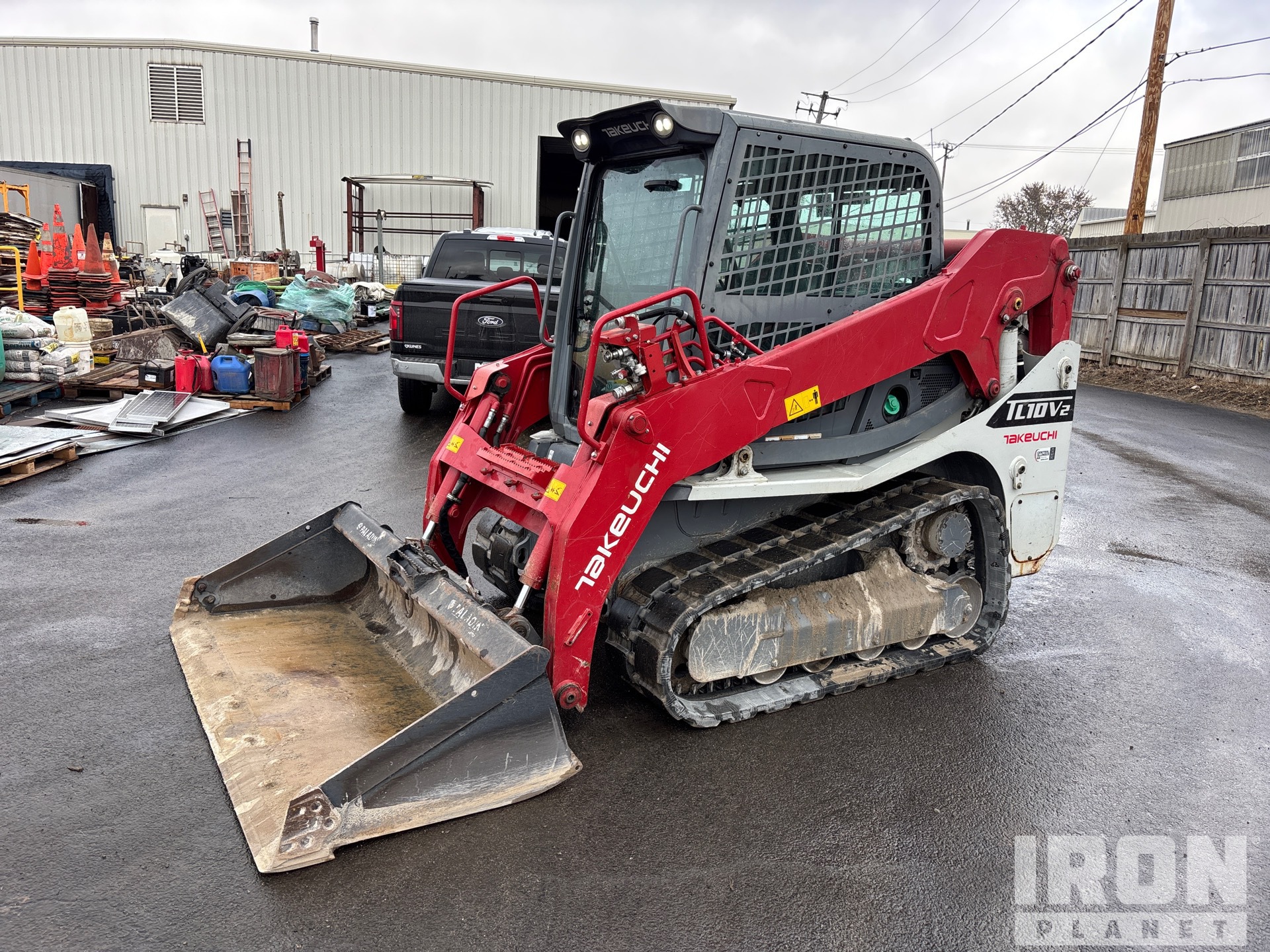 General Appearance with Picture, Left Front Corner