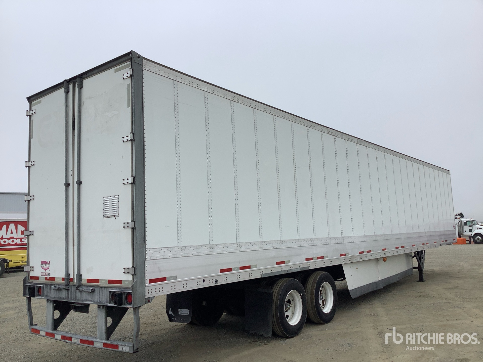 General Appearance with Imagen: esquina trasera derecha