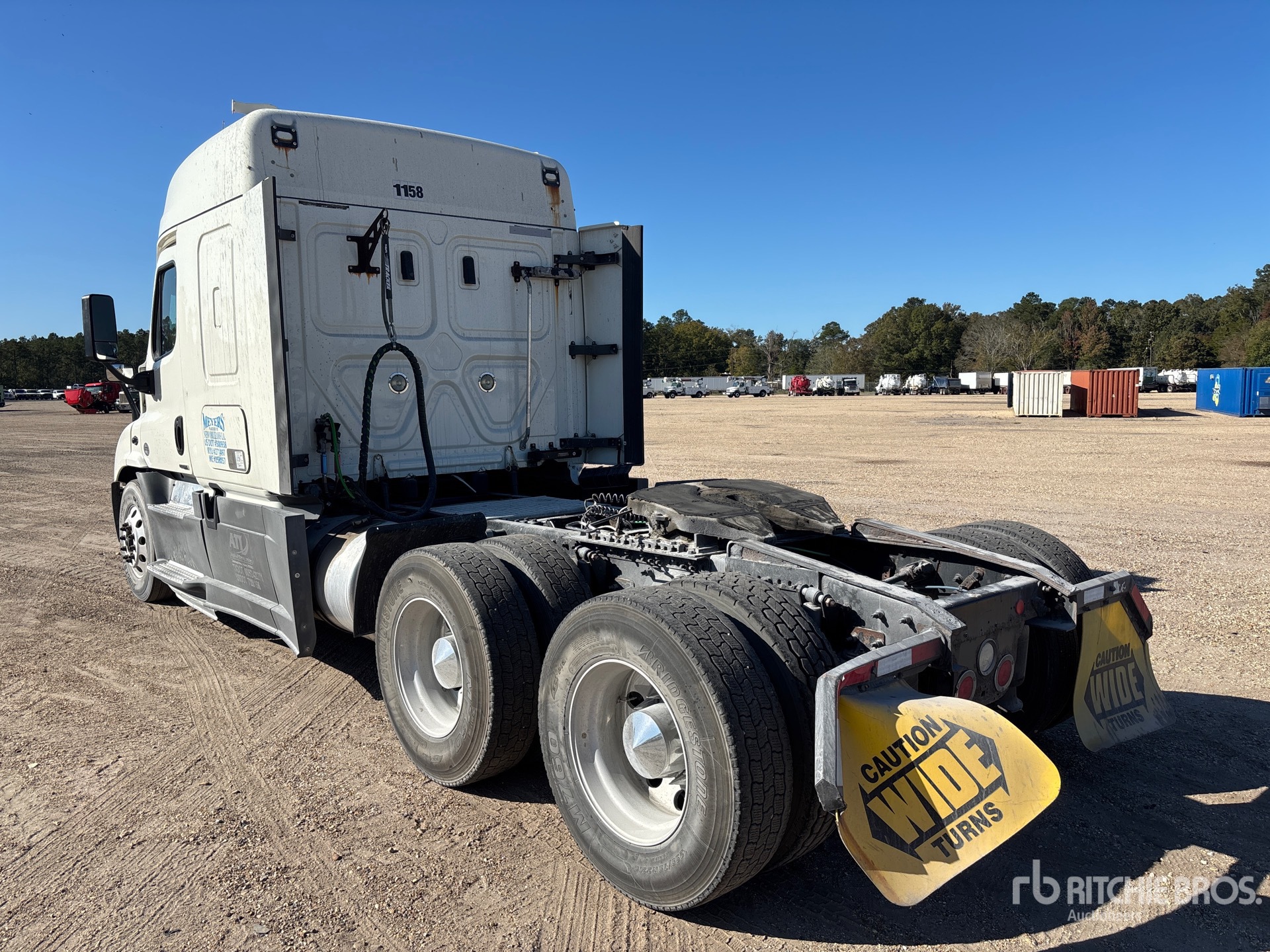 General Appearance with Zdjęcie, lewy dolny róg