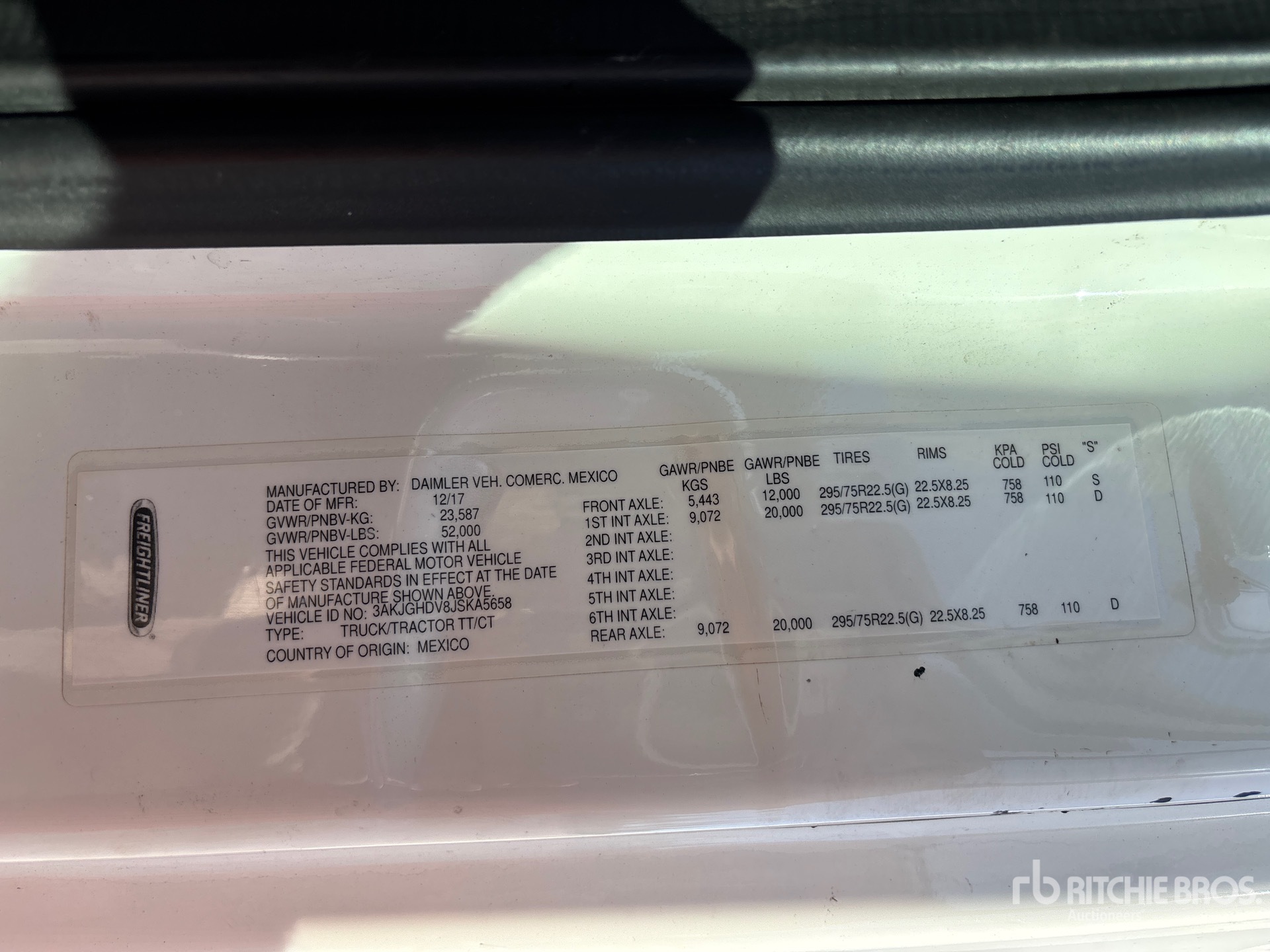 General Appearance with Numer seryjny/numer identyfikacyjny pojazdu